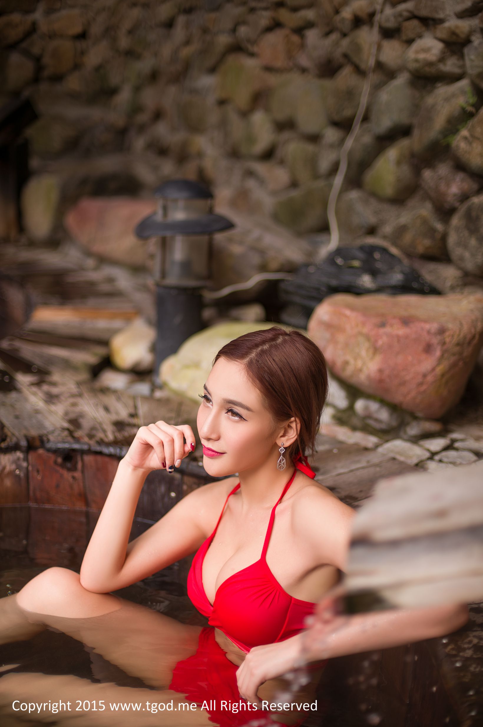 艾希ICE-《女神驾到》宁海森林温泉 [TGOD推女神]高清写真图
