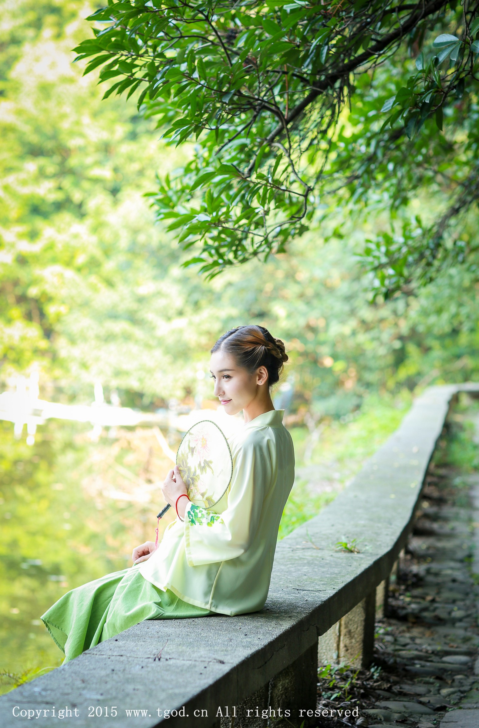 艾希Ice [TGOD推女神]高清写真图清新汉服之艾希女神 ~