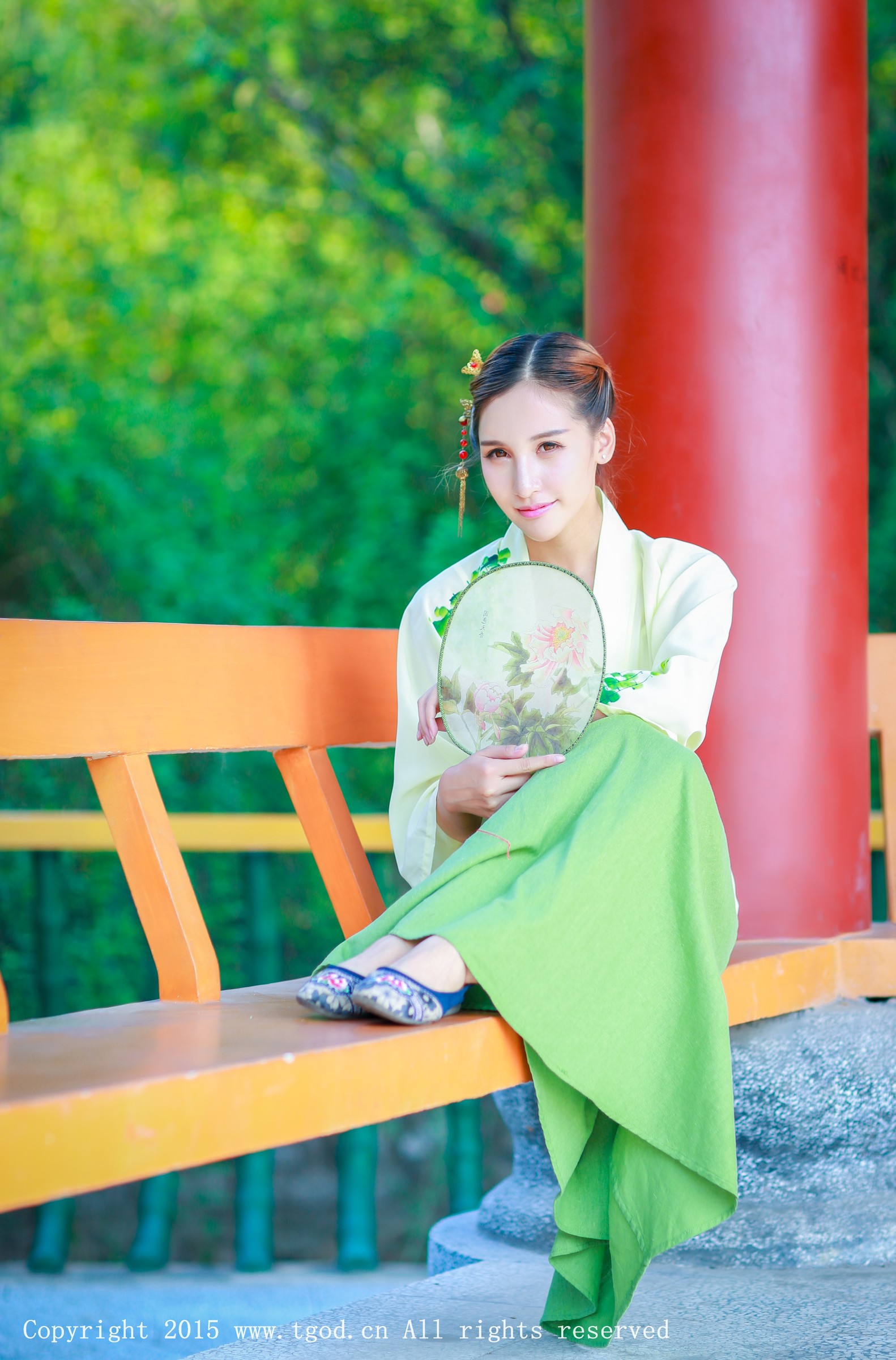艾希Ice [TGOD推女神]高清写真图清新汉服之艾希女神 ~
