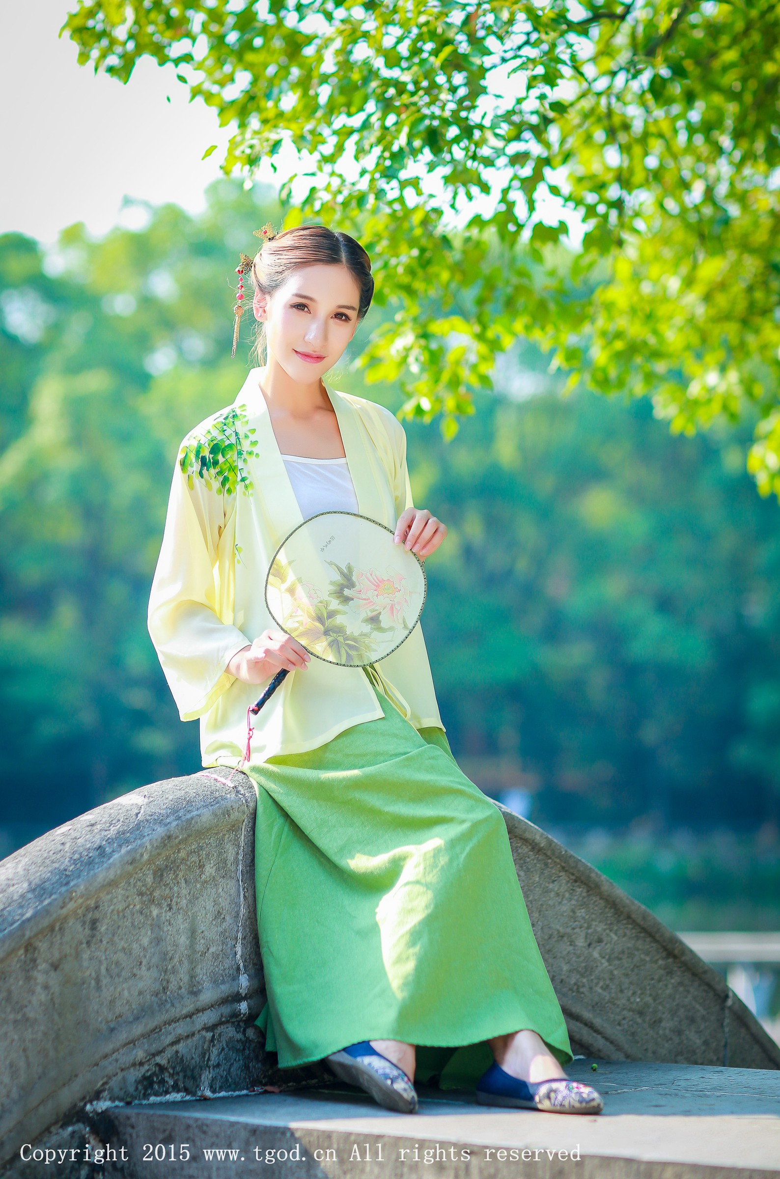 艾希Ice [TGOD推女神]高清写真图清新汉服之艾希女神 ~