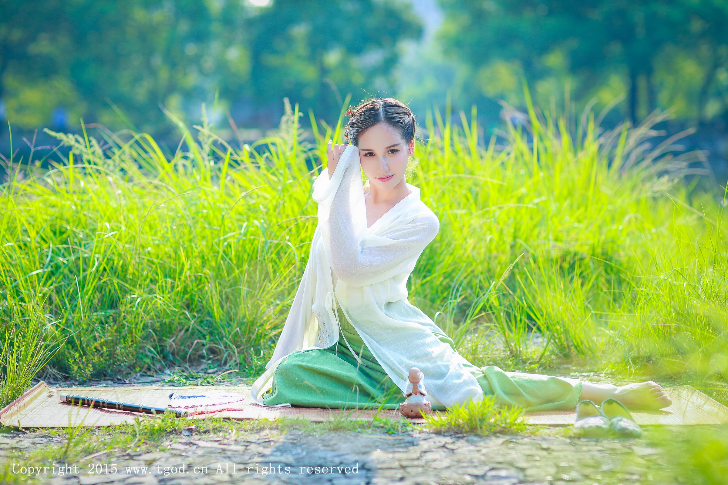 艾希Ice [TGOD推女神]高清写真图清新汉服之艾希女神 ~