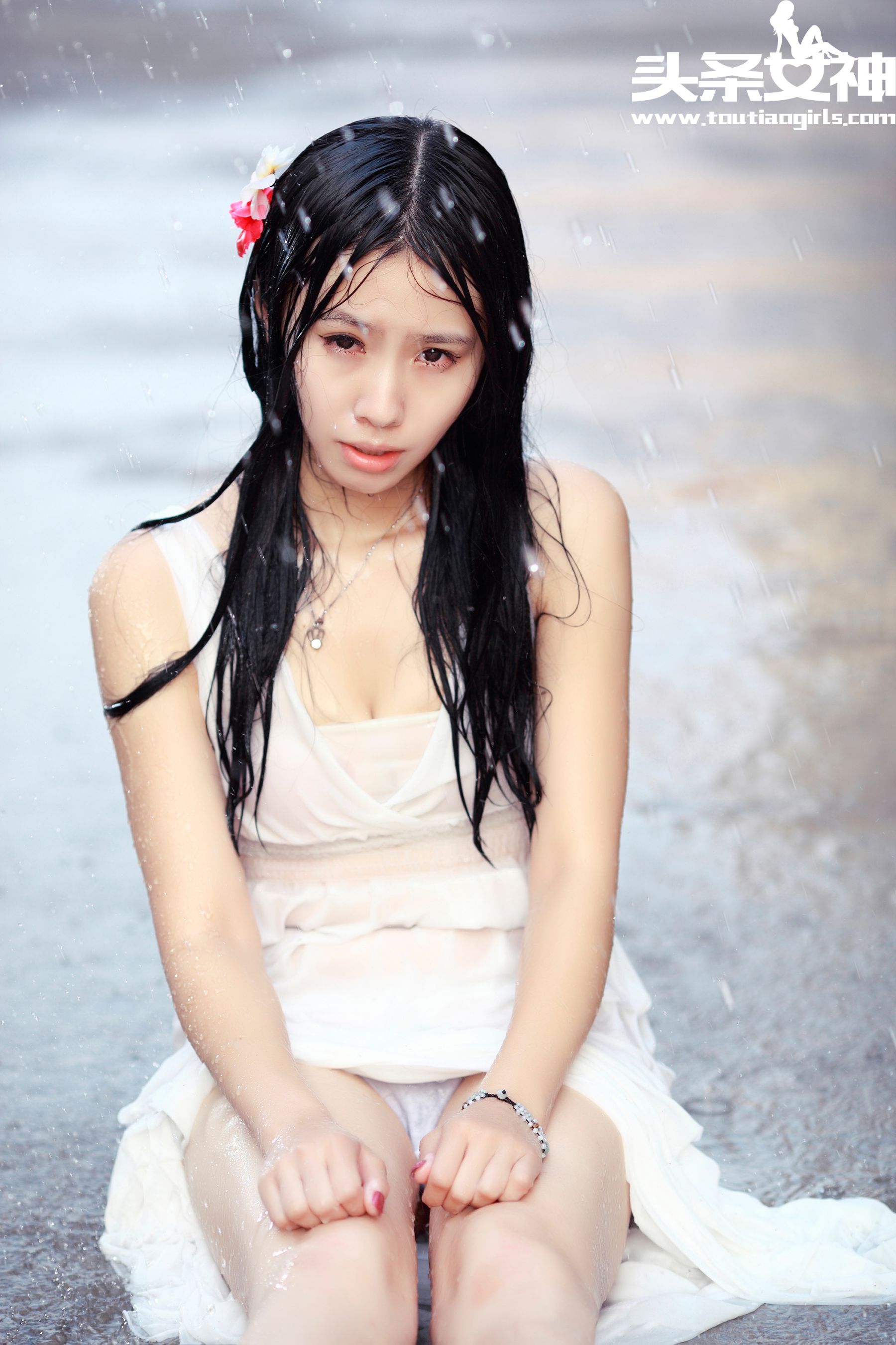 琪琪 [TouTiao头条女神]高清写真图2016-08-06 异域萝莉
