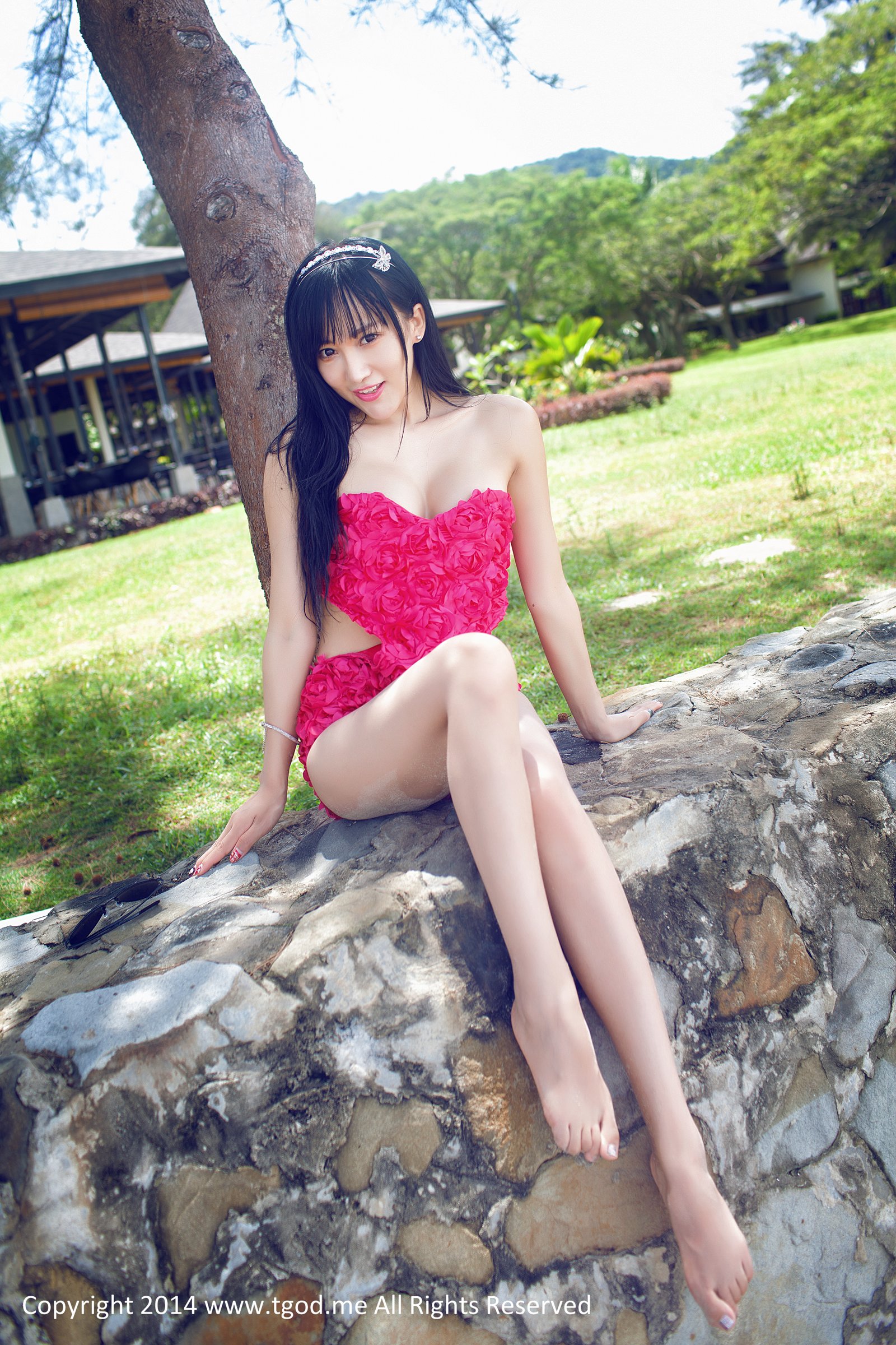 杨上萱 [TGOD推女神]高清写真图娇艳的玫瑰 沙巴系列～
