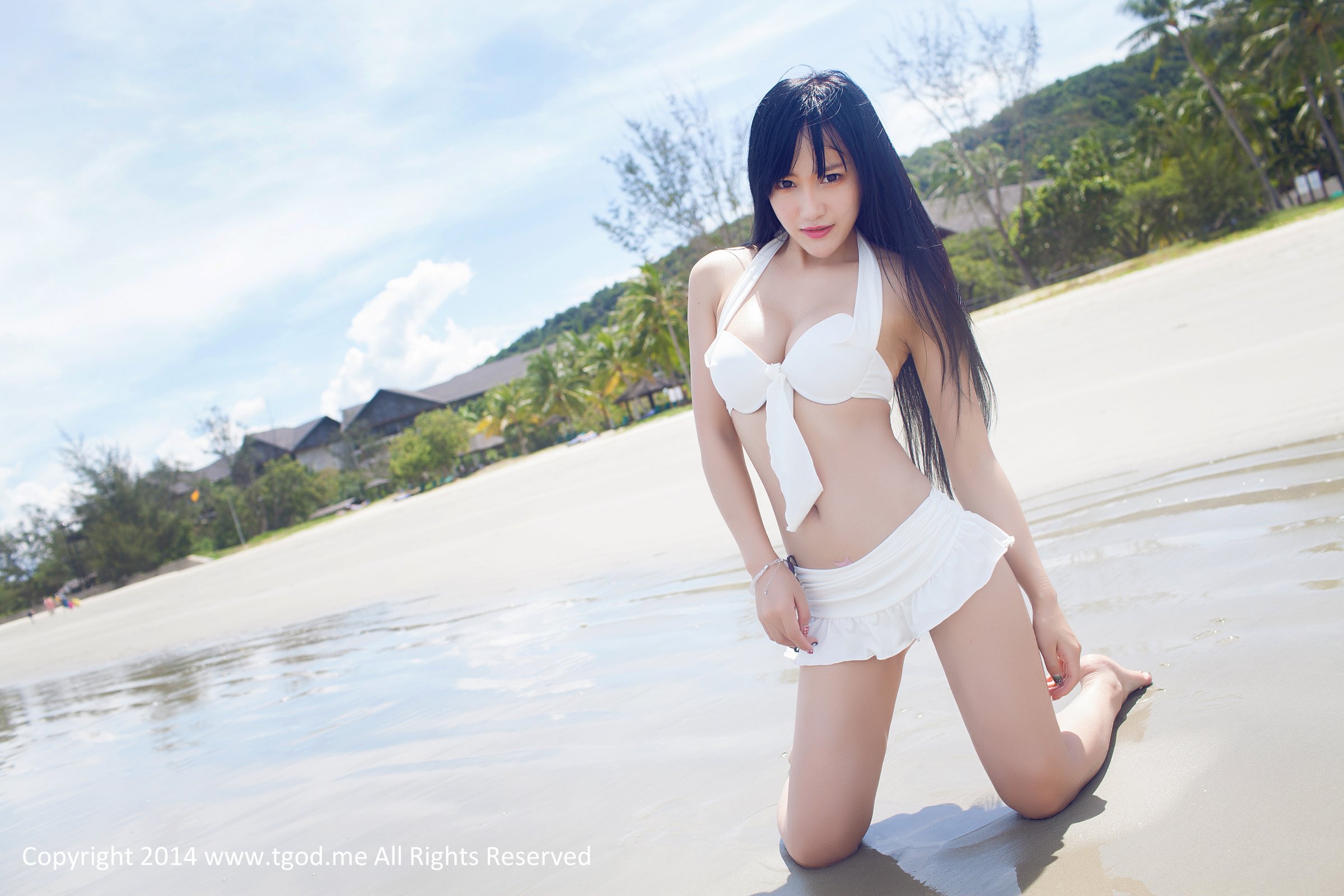 杨上萱 [TGOD推女神]高清写真图娇艳的玫瑰 沙巴系列～