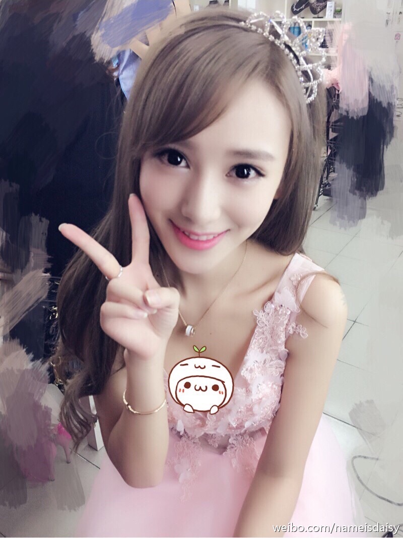 李玉洁Daisy-气质美女私房照诱惑写真图合集