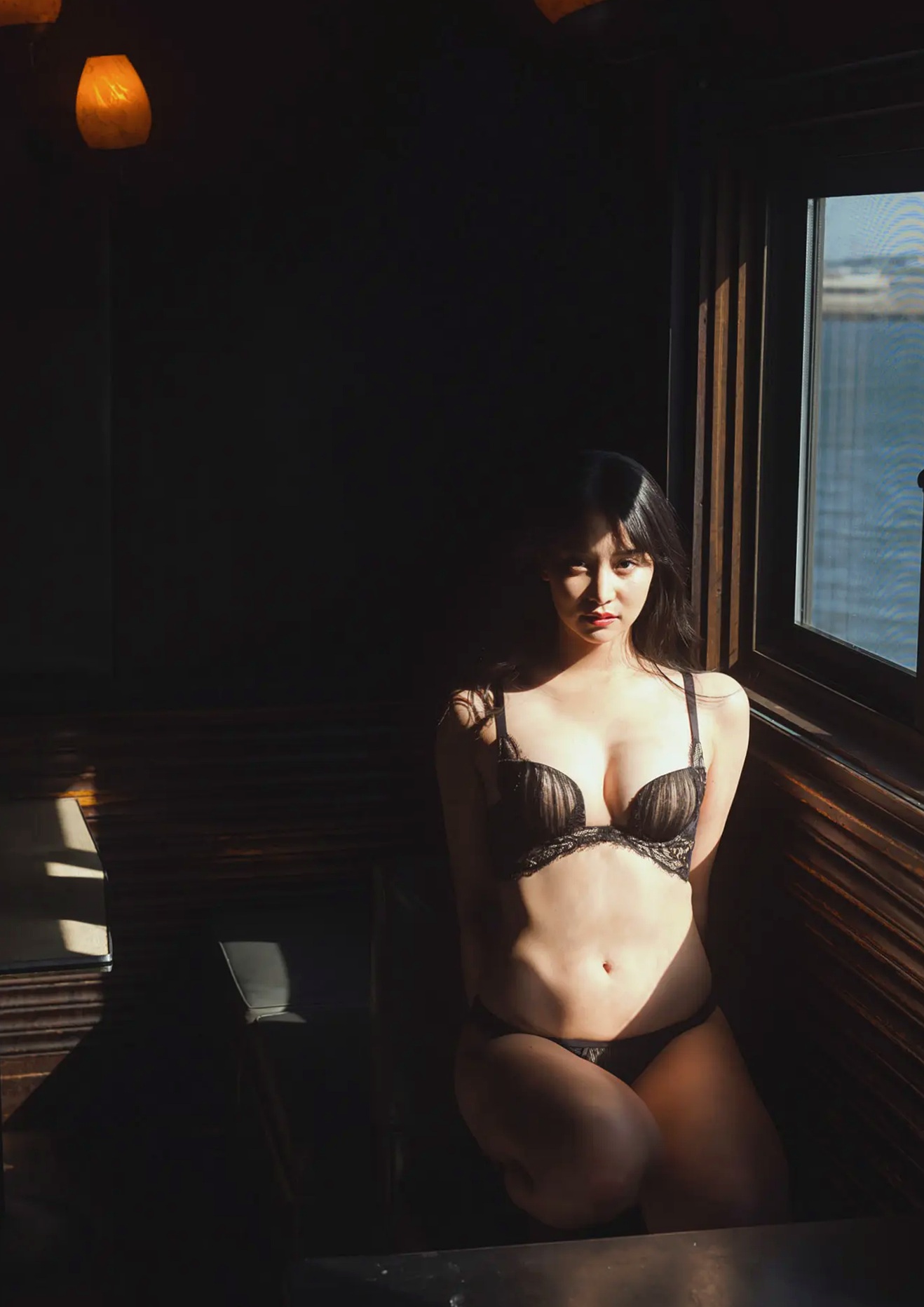 永尾まりや - 黄昏港湾性感写真 蕾丝内衣与黑丝诱惑私房大片 [73P]