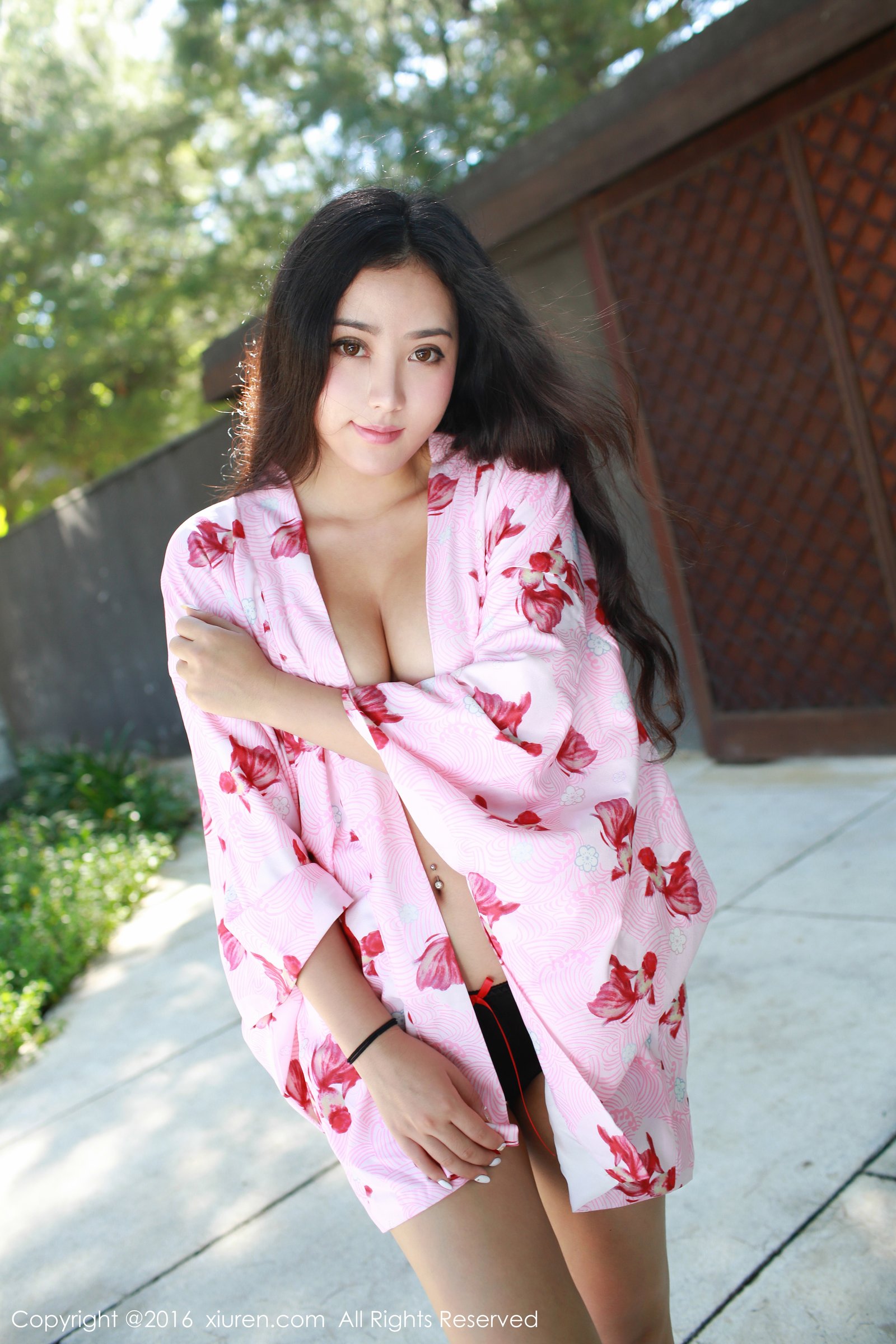 玛鲁娜Manuela [XIUREN秀人网]高清写真图2016.07.01 XR20160701N00554