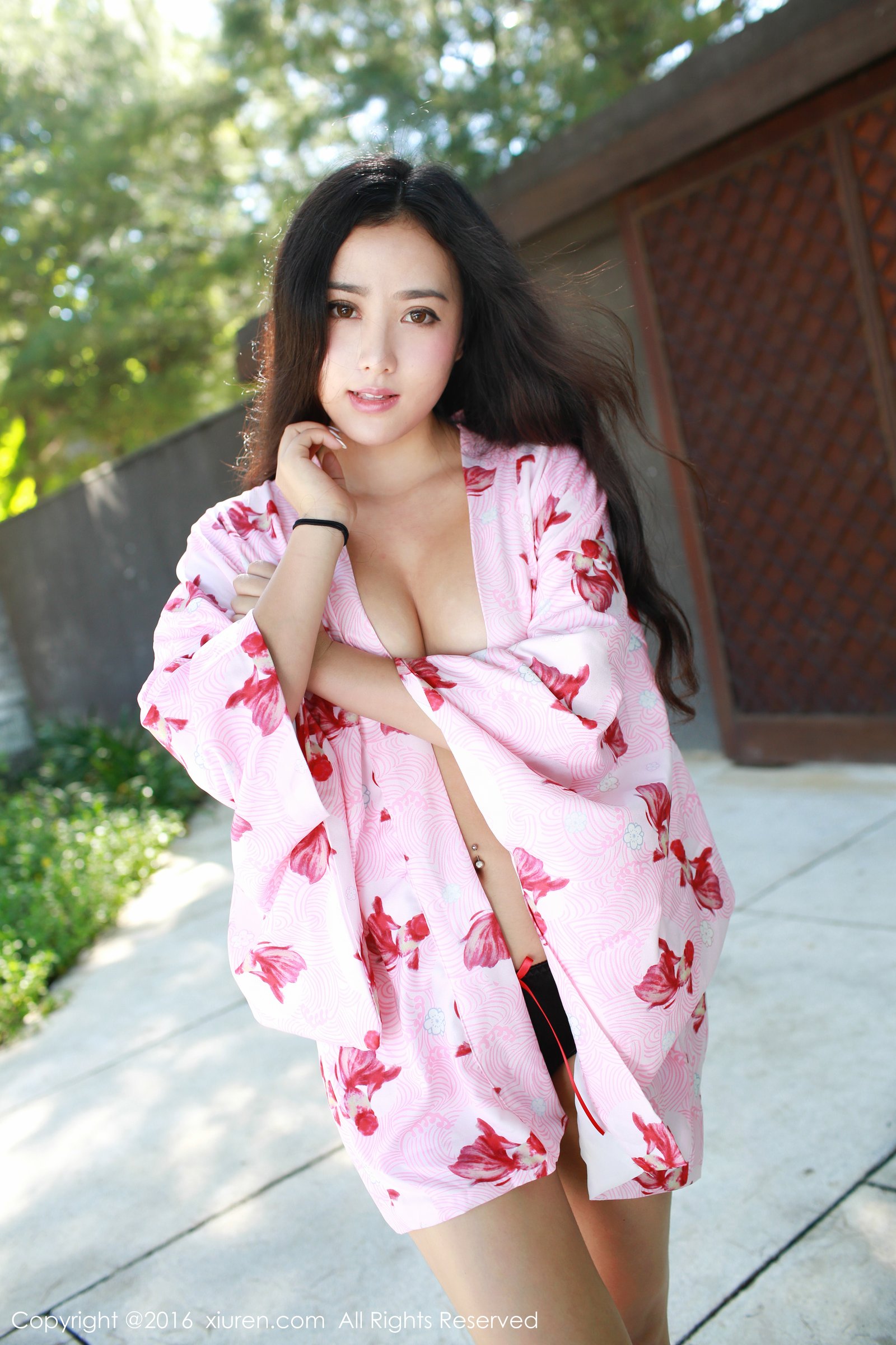 玛鲁娜Manuela [XIUREN秀人网]高清写真图2016.07.01 XR20160701N00554