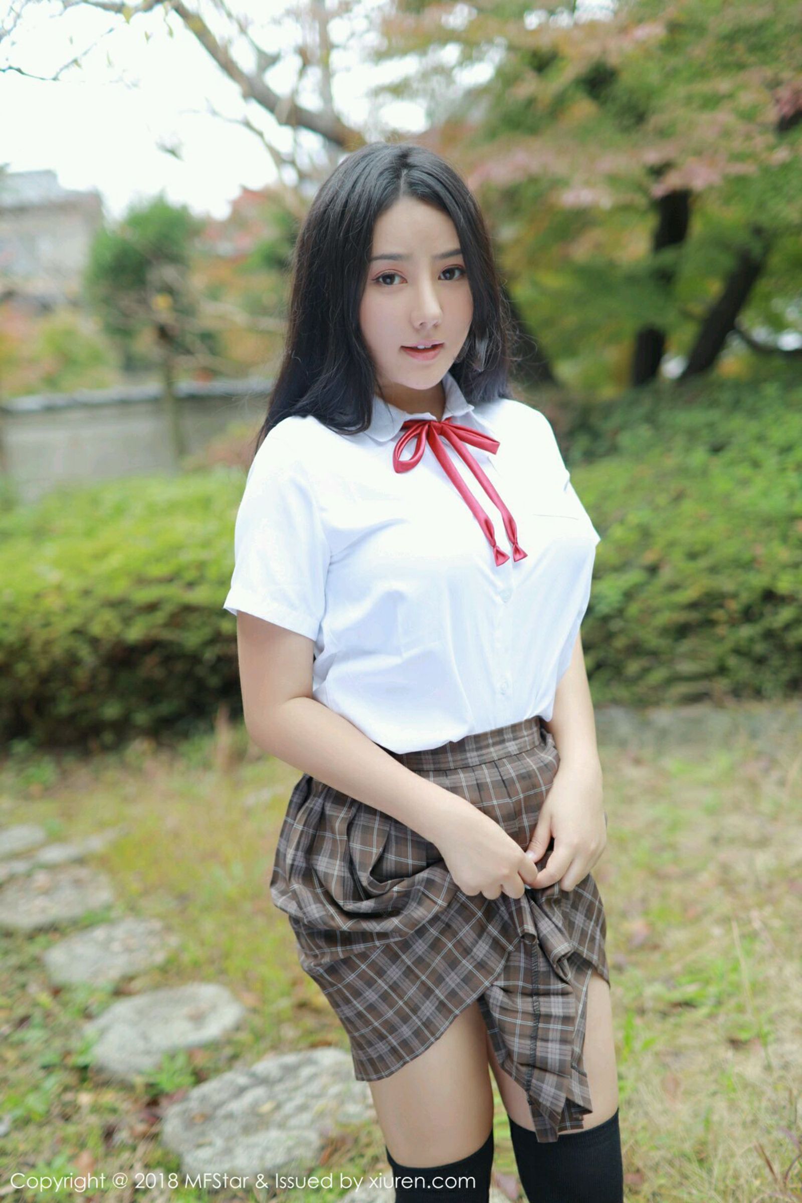 美尻美人玛鲁娜 日本学生妹制服
