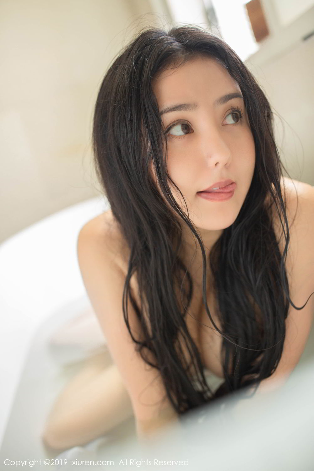 [XIUREN]高清写真图 2019.08.01 Manuela玛鲁娜