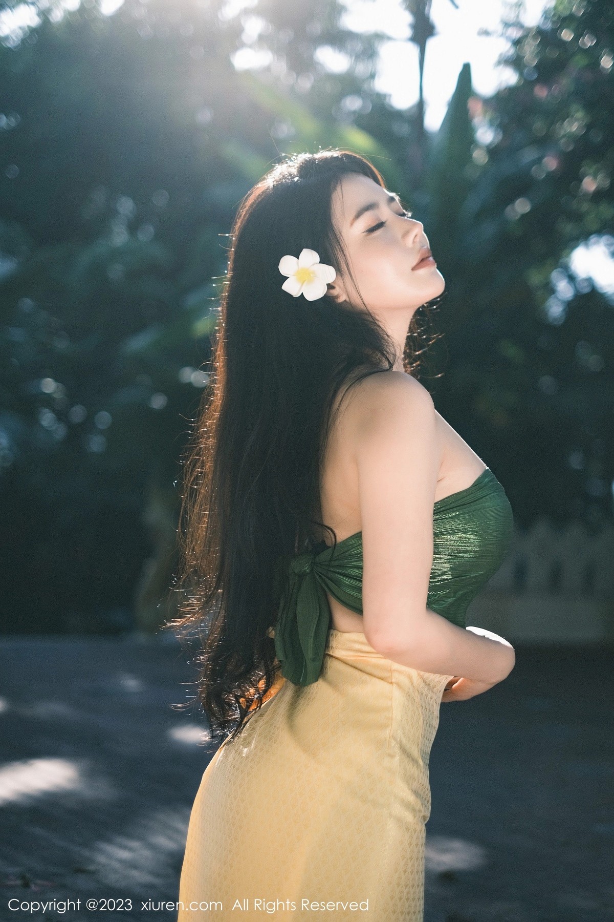 [XiuRen]高清写真图 2023.04.27 No.6648 玛鲁娜Manuela 美臀丰腴