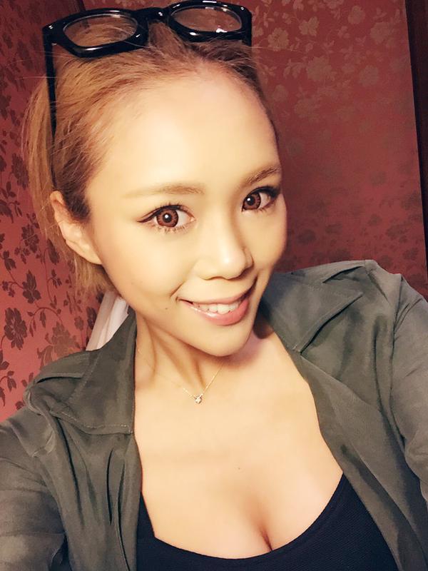 藤本紫媛Shion Fujimoto- 辣妹照片集