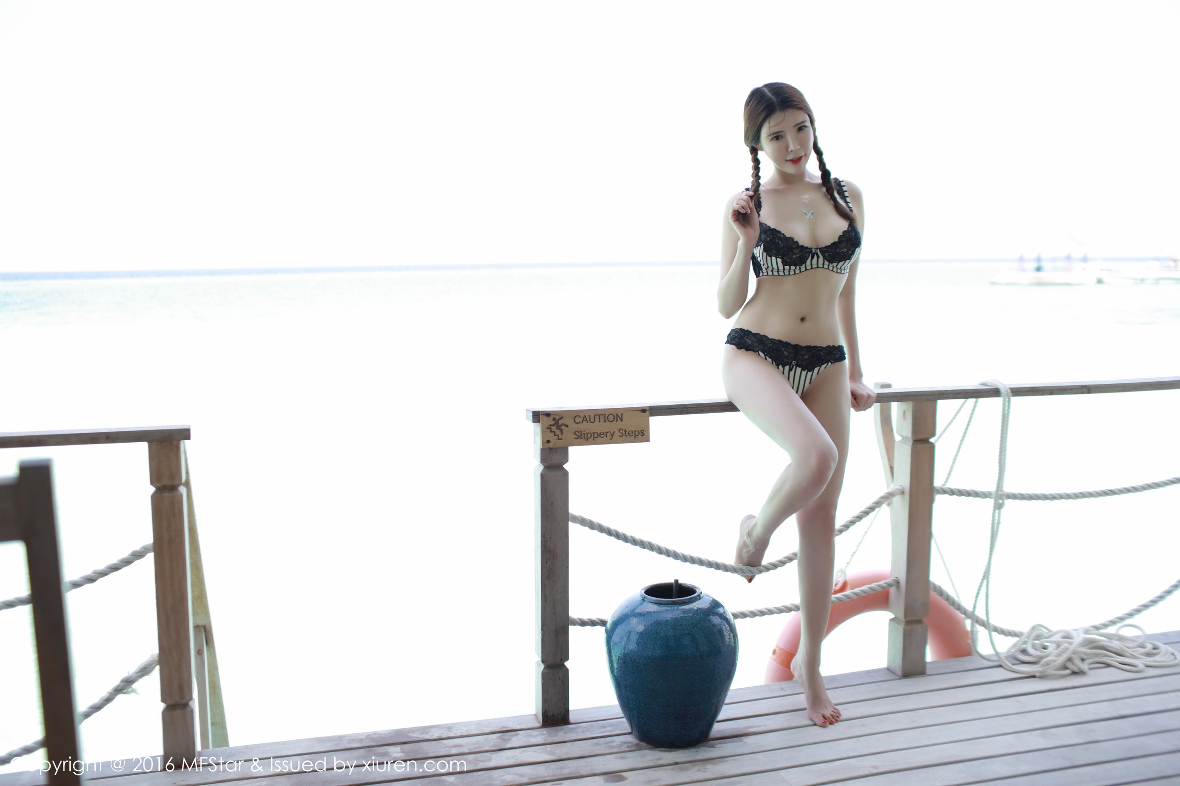 夏小秋秋秋 [MFStar模范学院]高清写真图2016.04.18 VOL.050