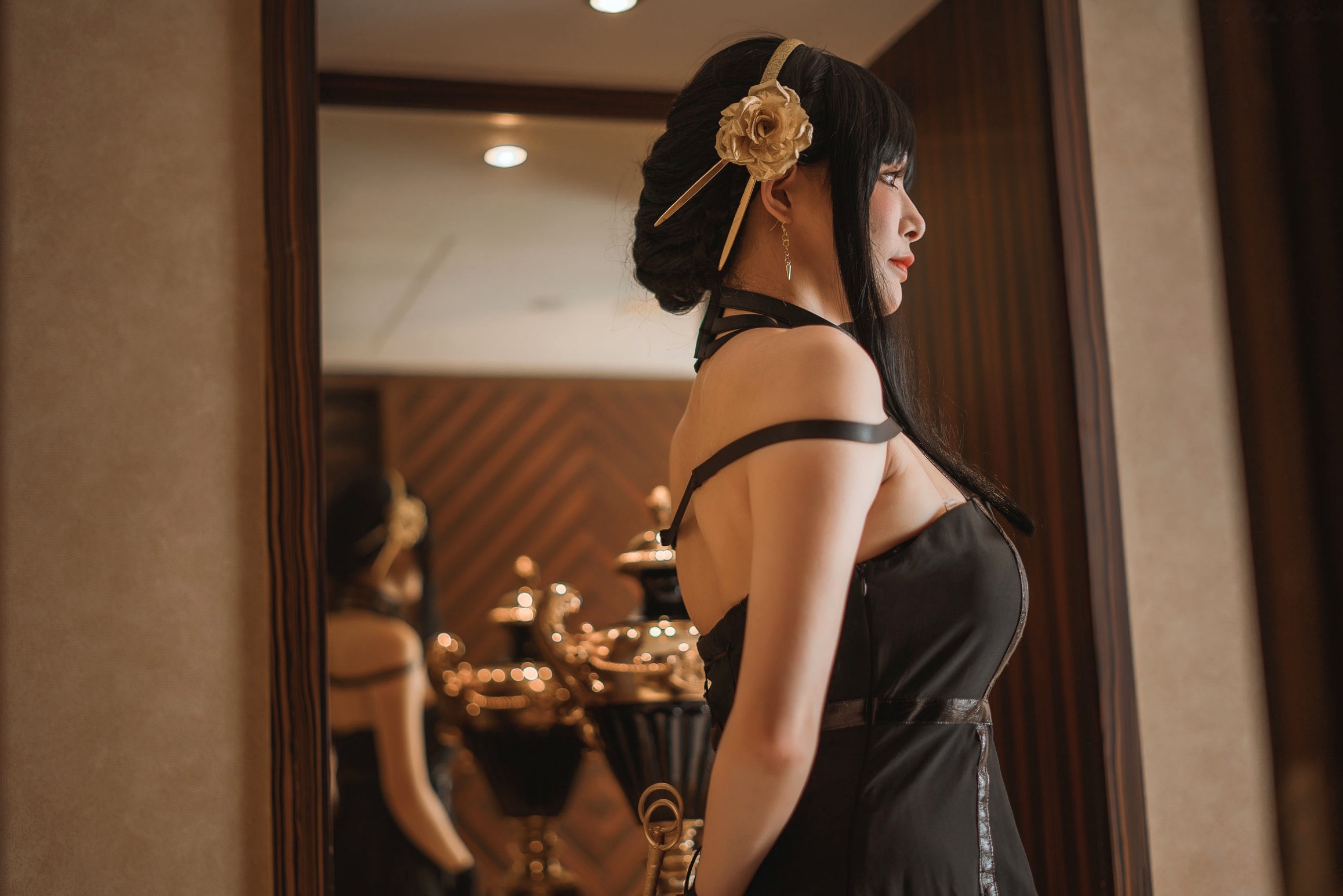 Gallery - 夏小秋秋秋-091-间谍过家家约尔·福杰Cosplay，冷艳杀手礼服私房写真，无圣光大尺度演绎角色扮演私房照诱惑气质大尺度 夏小秋女神私房照_秀色女神 - image 25