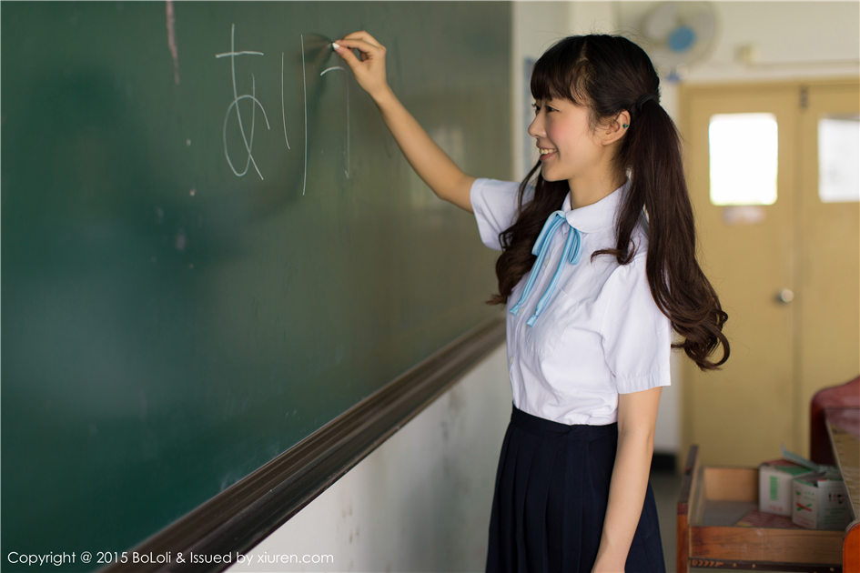 朱忆音 [BoLoli波萝社]高清写真图2015.06.02 VOL.031