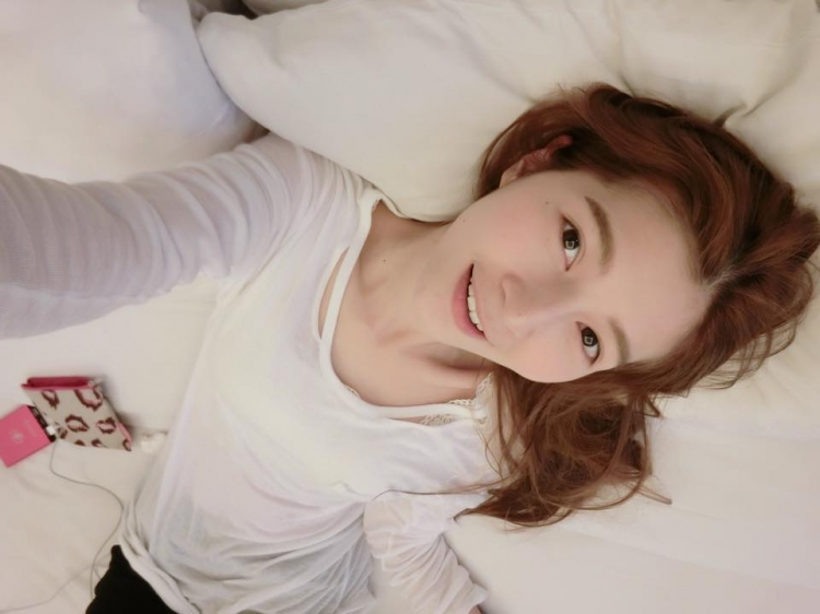 婷婷Usagi(蔡婷婷) 海量私拍闺房美照爆出