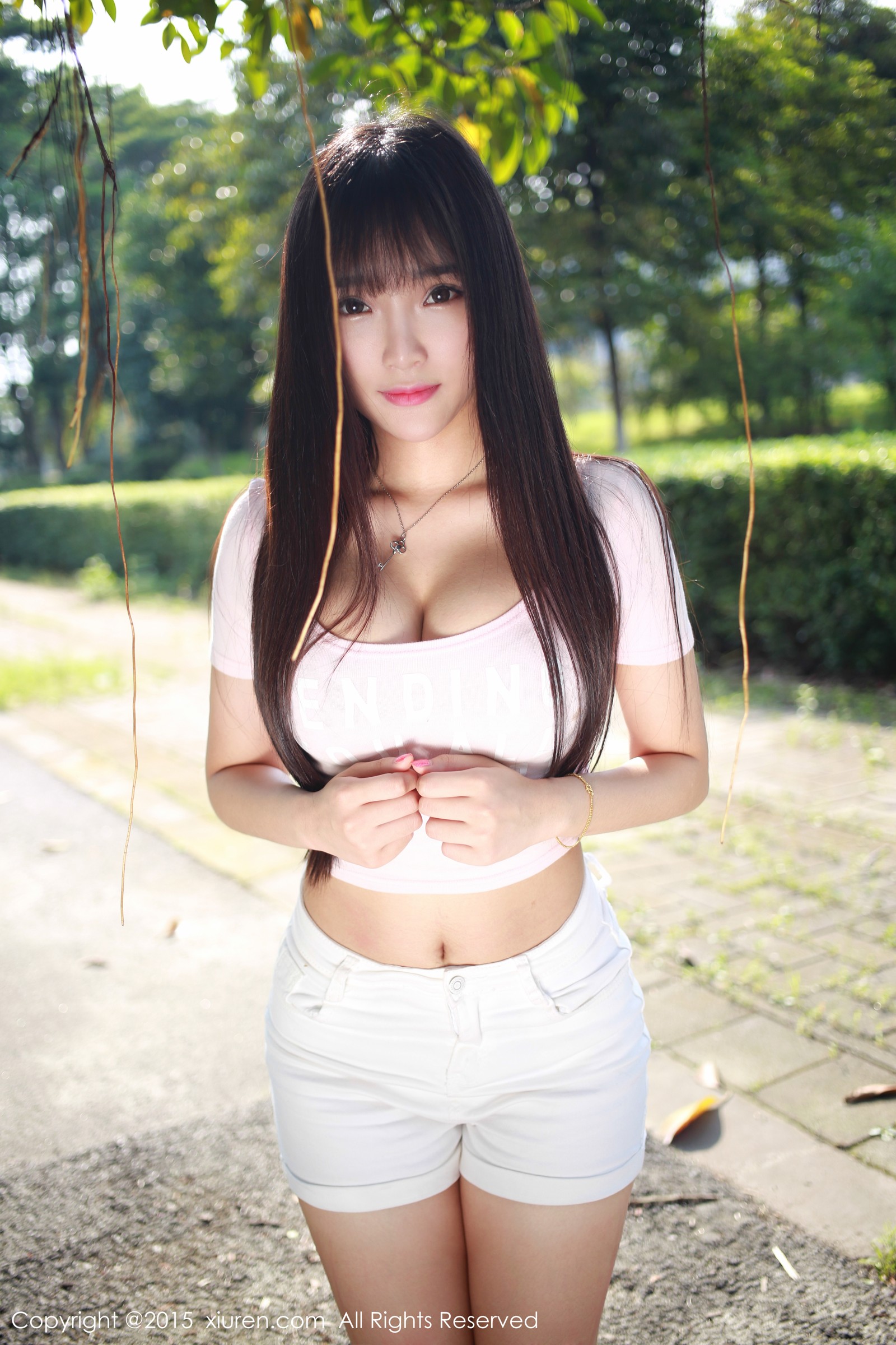 夏瑶baby [XIUREN秀人网]高清写真图2015.06.26 XR20150626N00345