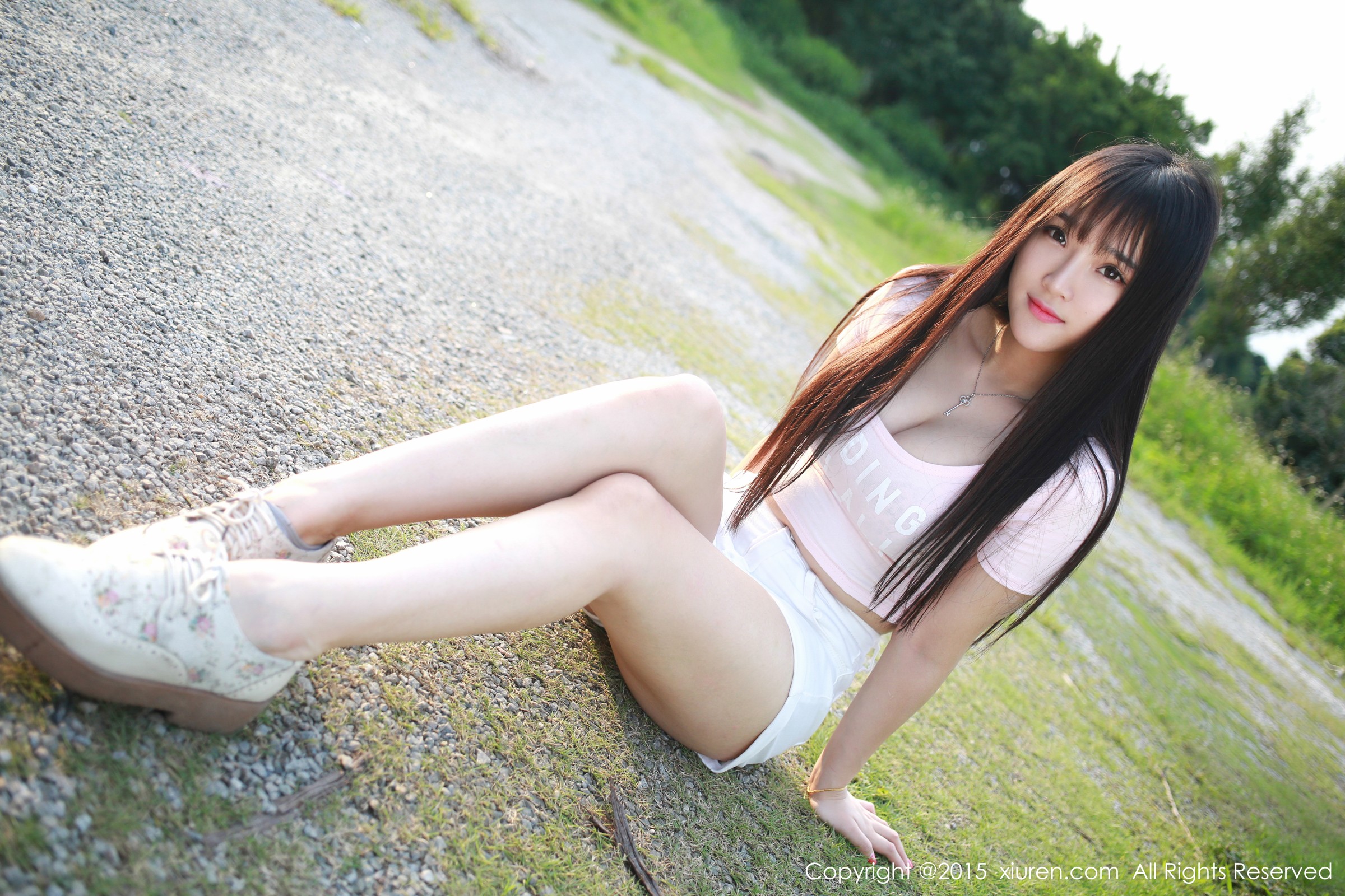 夏瑶baby [XIUREN秀人网]高清写真图2015.06.26 XR20150626N00345