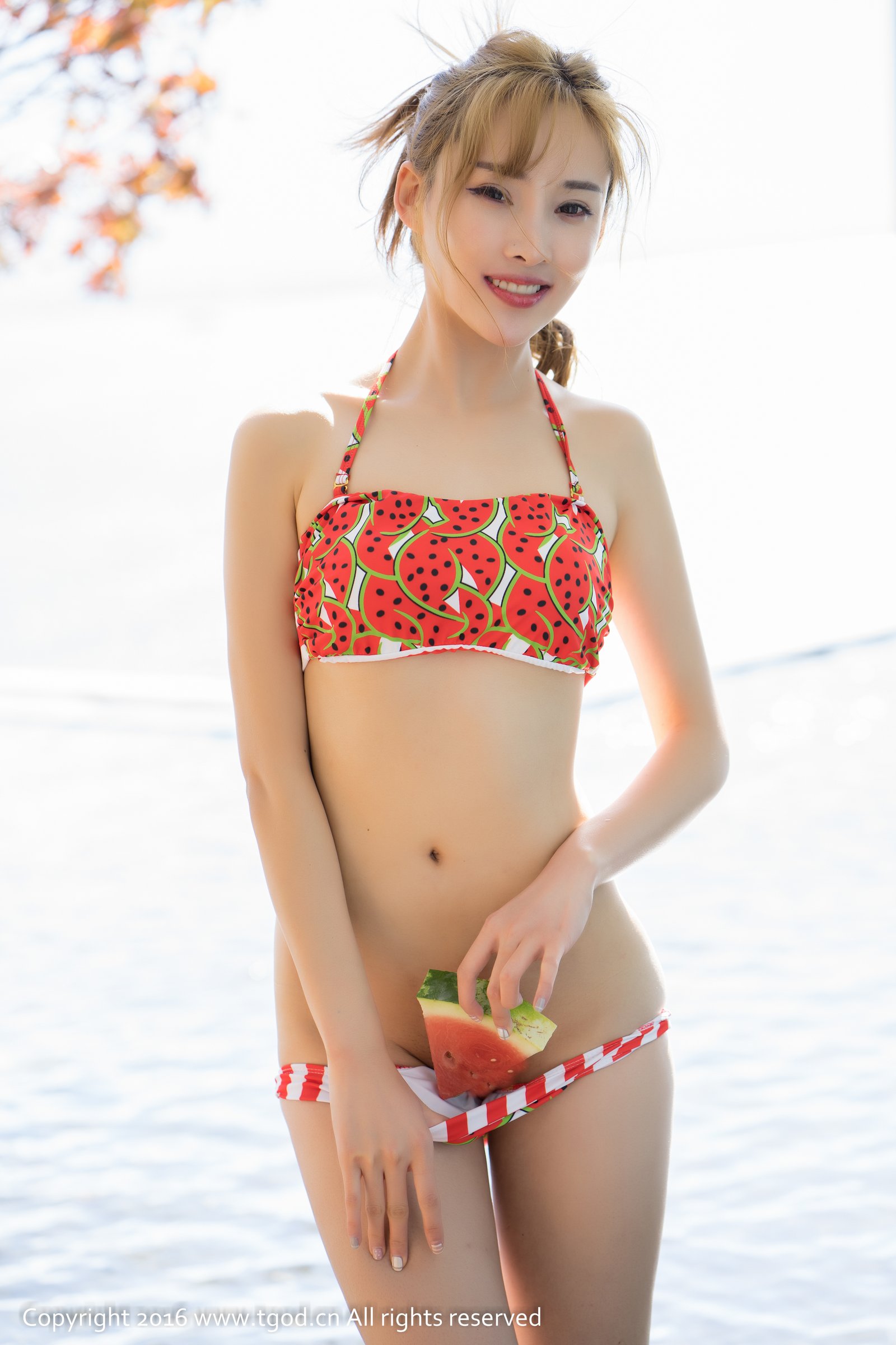土肥圆矮 [TGOD推女神]高清写真图大理旅拍 第二刊 ~