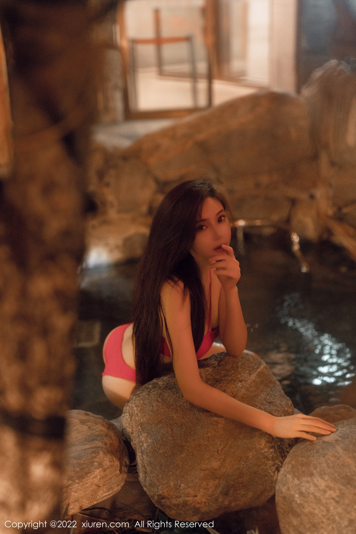 [XiuRen]高清写真图 2022.12.19 No.6014 Carol周妍希 温泉美臀
