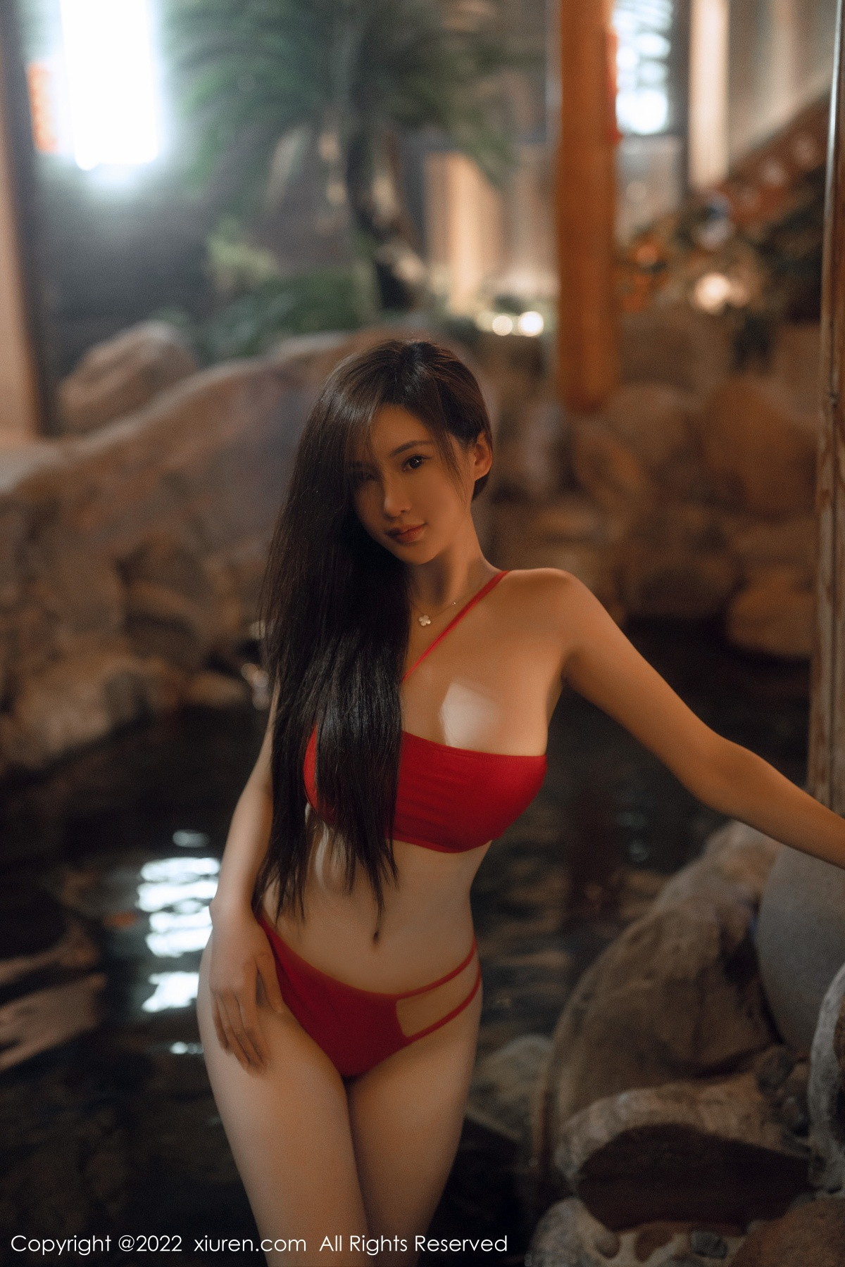 [XiuRen]高清写真图 2022.12.19 No.6014 Carol周妍希 温泉美臀