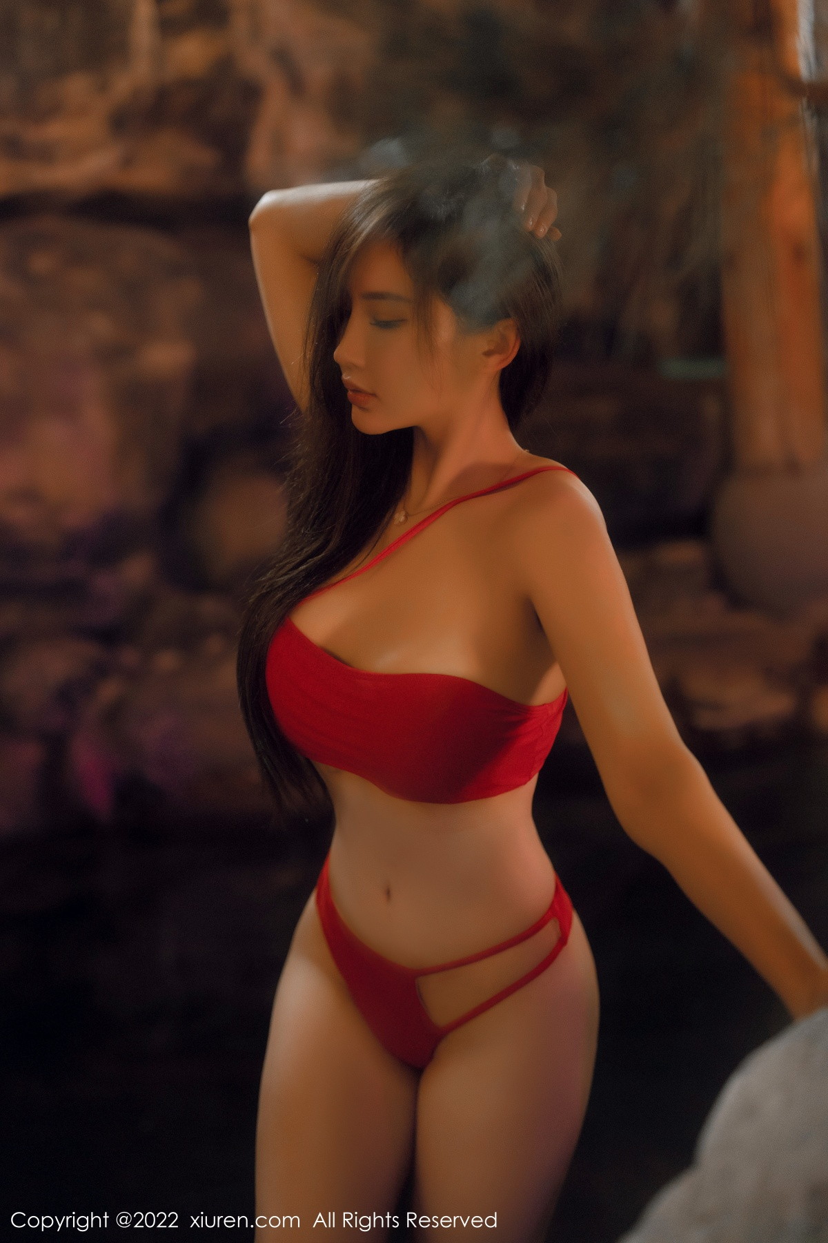 [XiuRen]高清写真图 2022.12.19 No.6014 Carol周妍希 温泉美臀