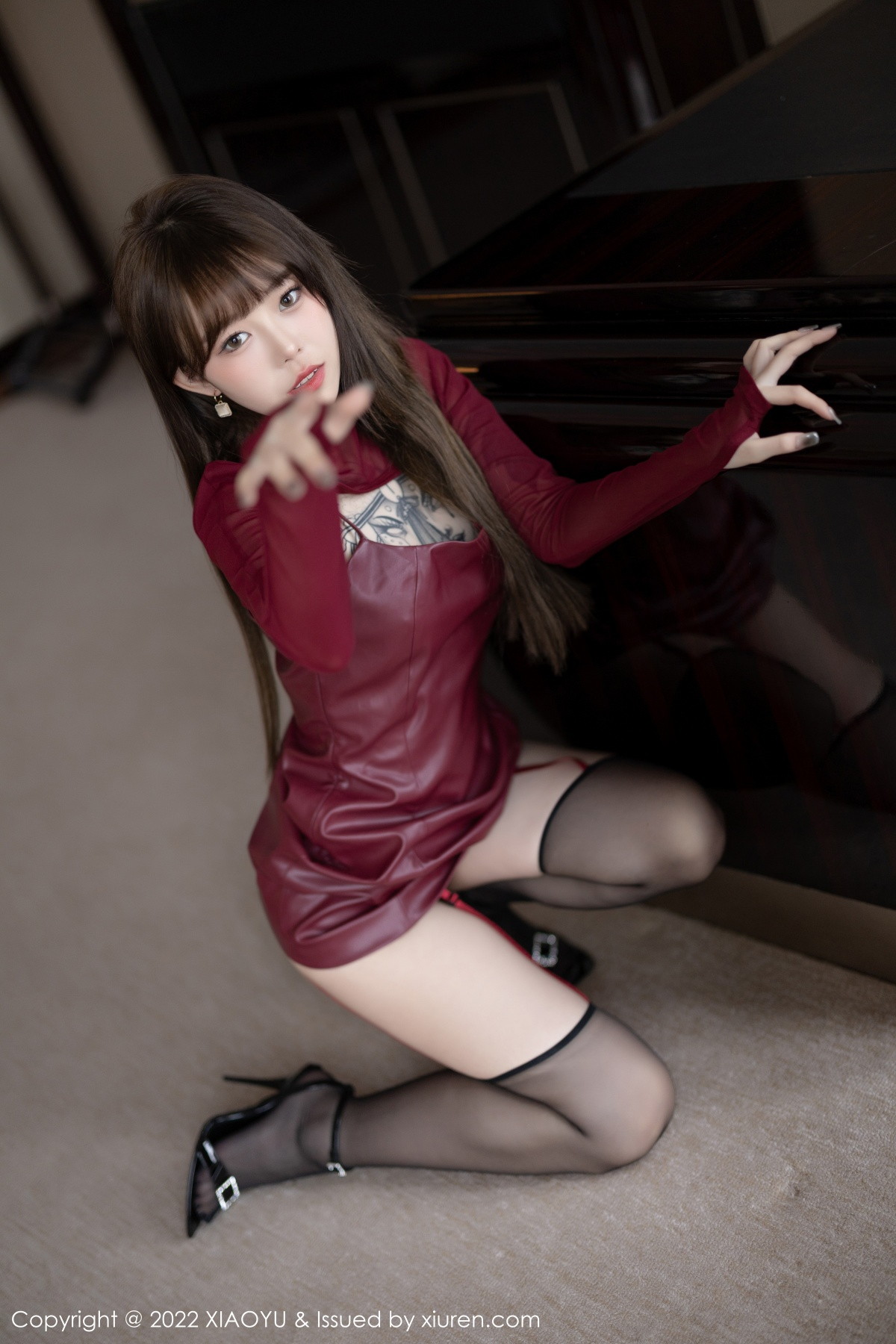 [XIAOYU]高清写真图 2022.12.22 VOL.931 奶瓶. 美腿黑丝