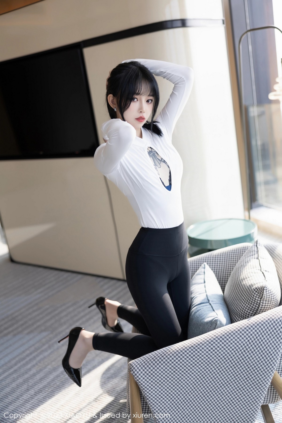 [XIAOYU]高清写真图 2023.04.13 VOL.1006 奶瓶. 美腿清纯