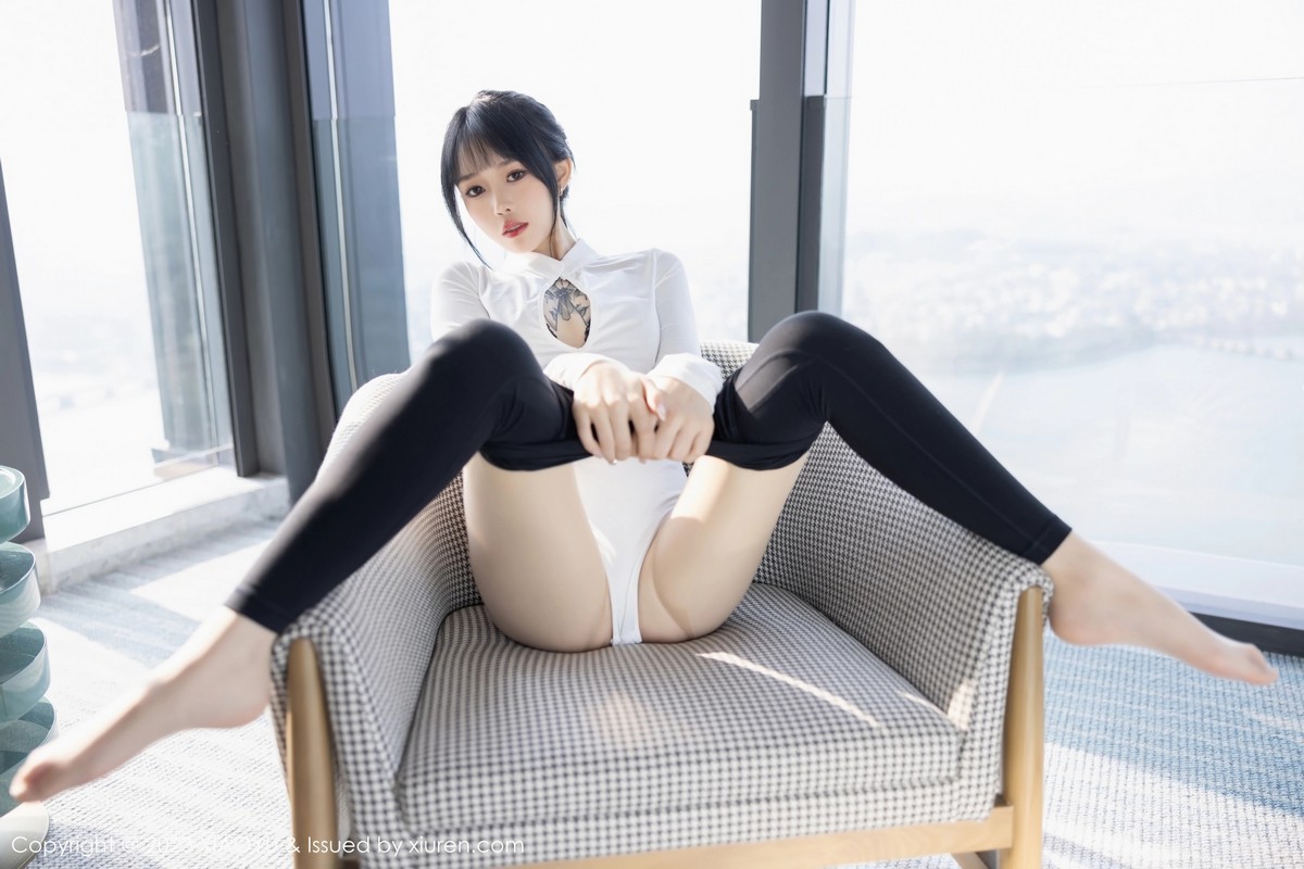 [XIAOYU]高清写真图 2023.04.13 VOL.1006 奶瓶. 美腿清纯