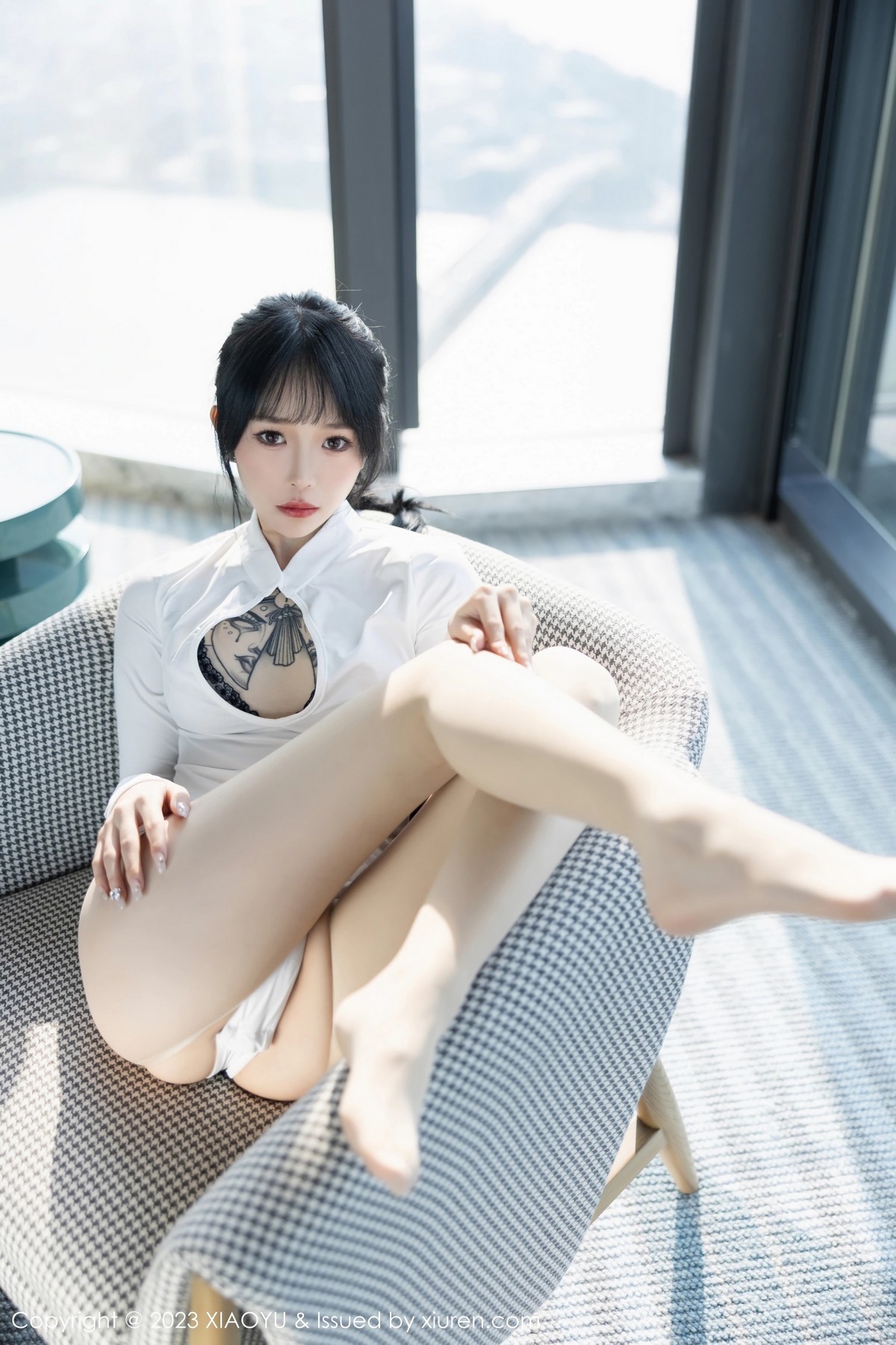 [XIAOYU]高清写真图 2023.04.13 VOL.1006 奶瓶. 美腿清纯