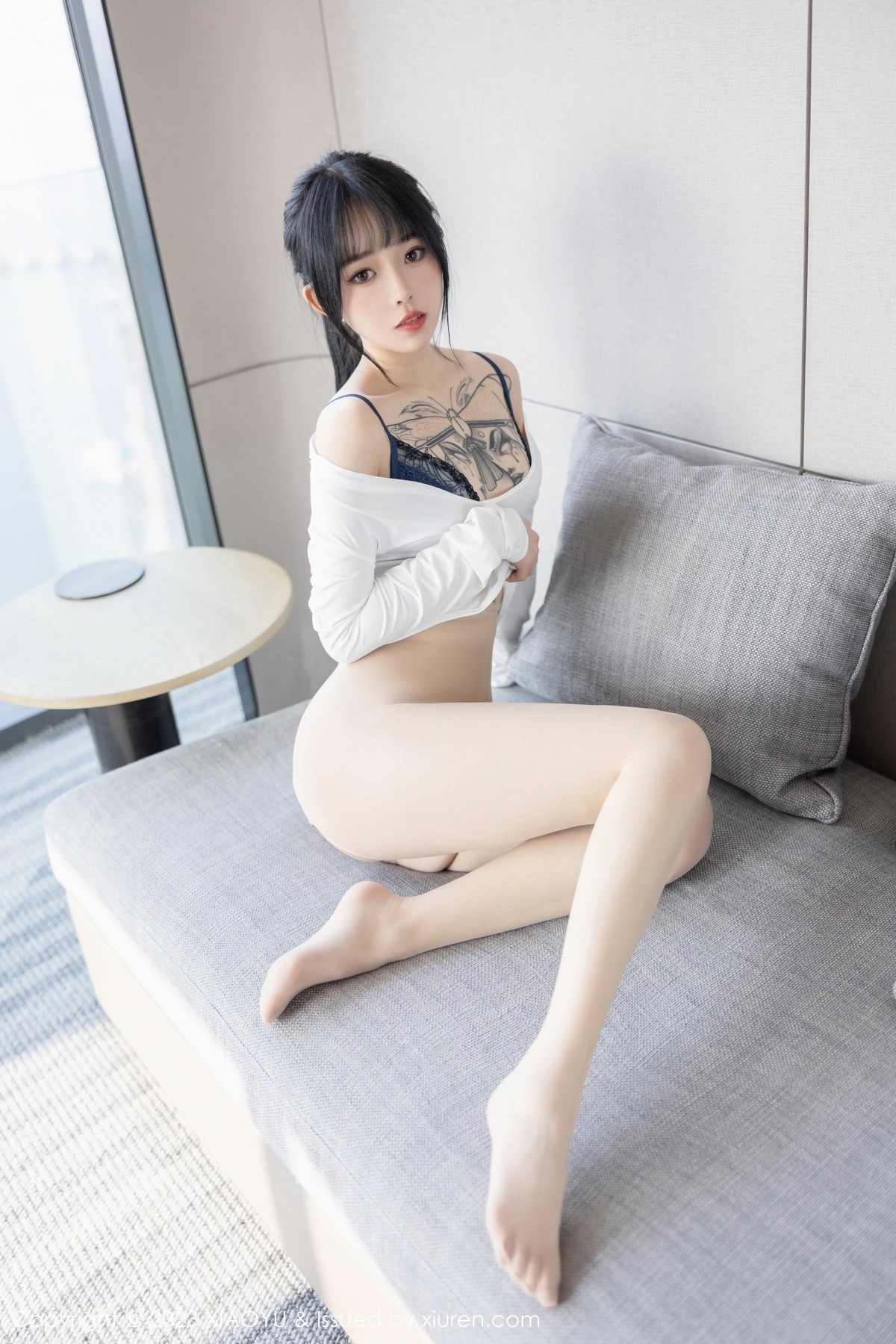 [XIAOYU]高清写真图 2023.04.13 VOL.1006 奶瓶. 美腿清纯