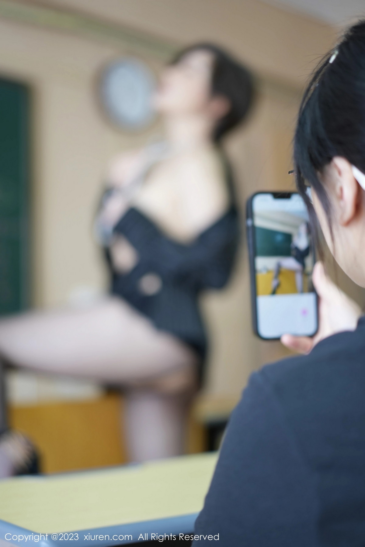 [XiuRen]高清写真图 2023.07.07 No.7042 Carol周妍希 医生装扮