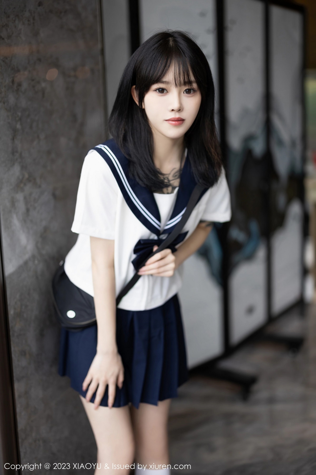 [XIAOYU]高清写真图 2023.08.08 VOL.1087 奶瓶. 学生装美腿