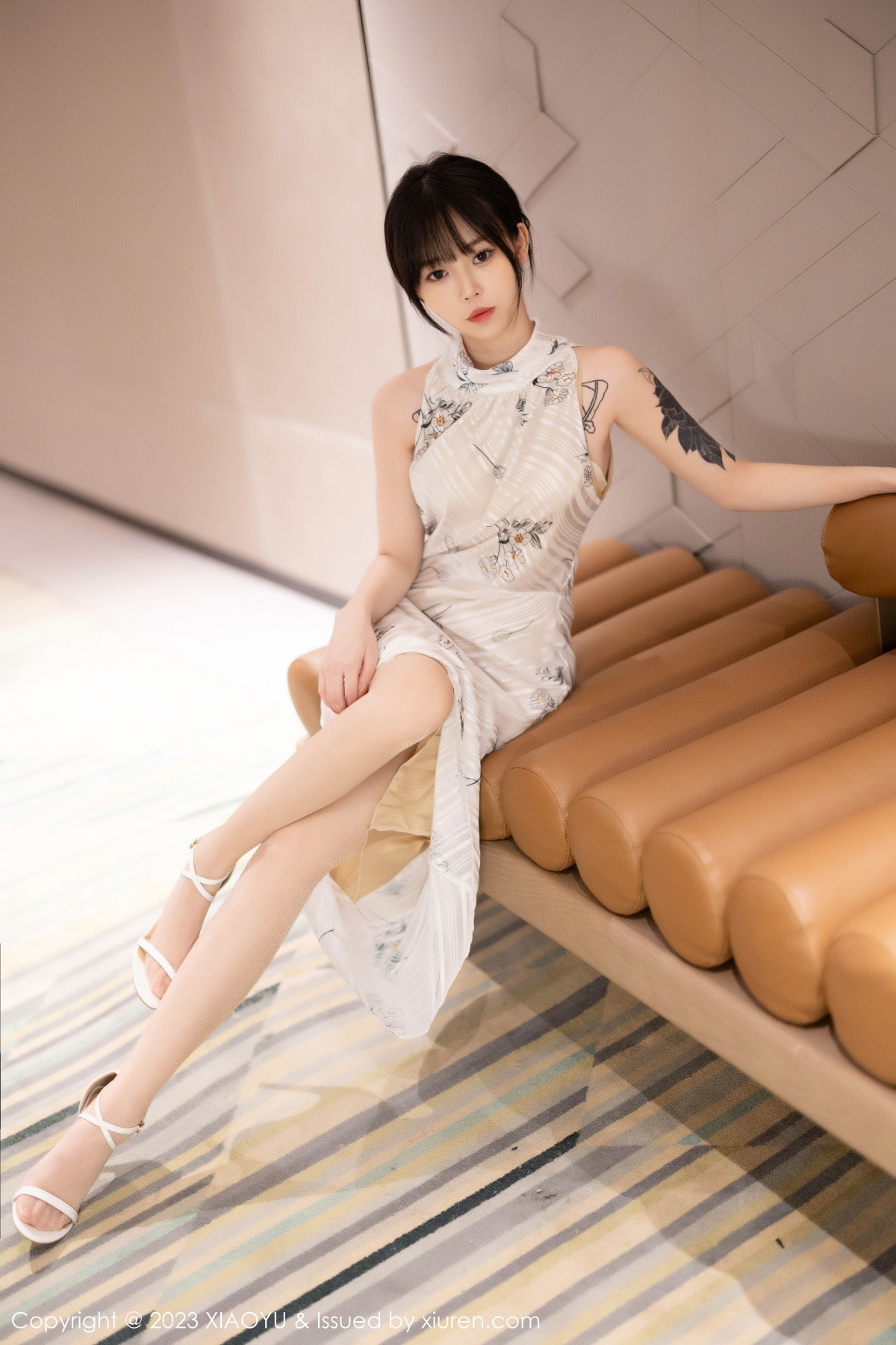 [XIAOYU]高清写真图 2023.09.25 VOL.1118 奶瓶. 旗袍美腿
