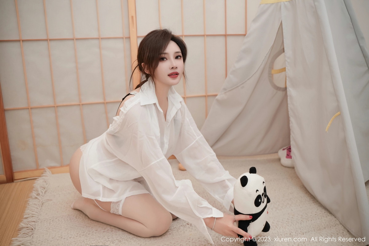 [XiuRen]高清写真图 2023.11.16 No.7672 Carol周妍希 美腿丝袜