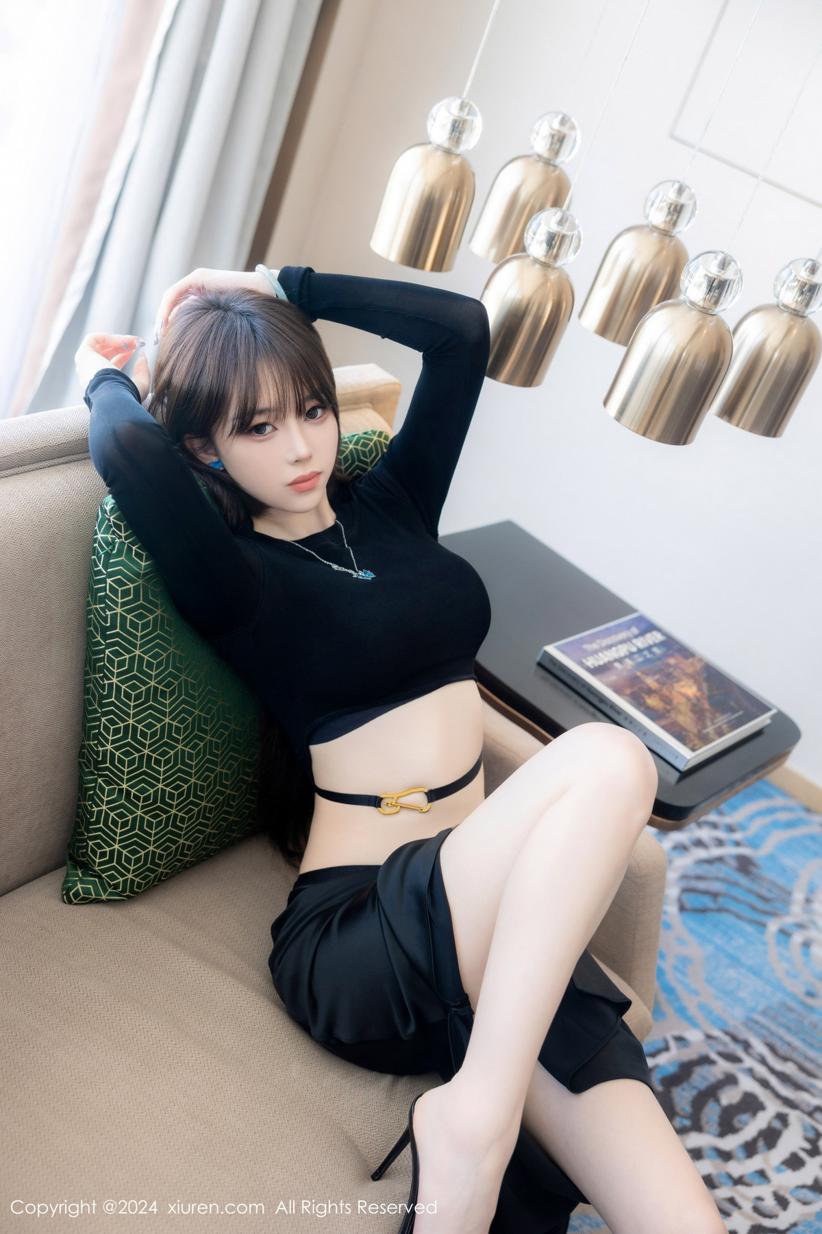 [XiuRen]高清写真图 2024.06.06 No.8661 奶瓶. 美腿性感