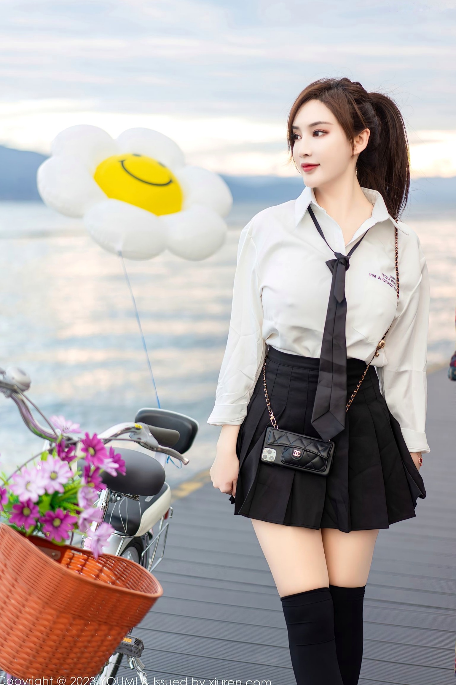 Gallery - YouMi尤蜜荟 - Chiness Model -903-周妍希：大理旅拍性感白衬衫黑短裙，制服诱惑与绝美背影勾勒极致曲线，无圣光大尺度私房写真尤蜜荟 - Chiness Model 性感诱惑大尺度私房照 周妍希女神私房照_秀色女神 - image 1