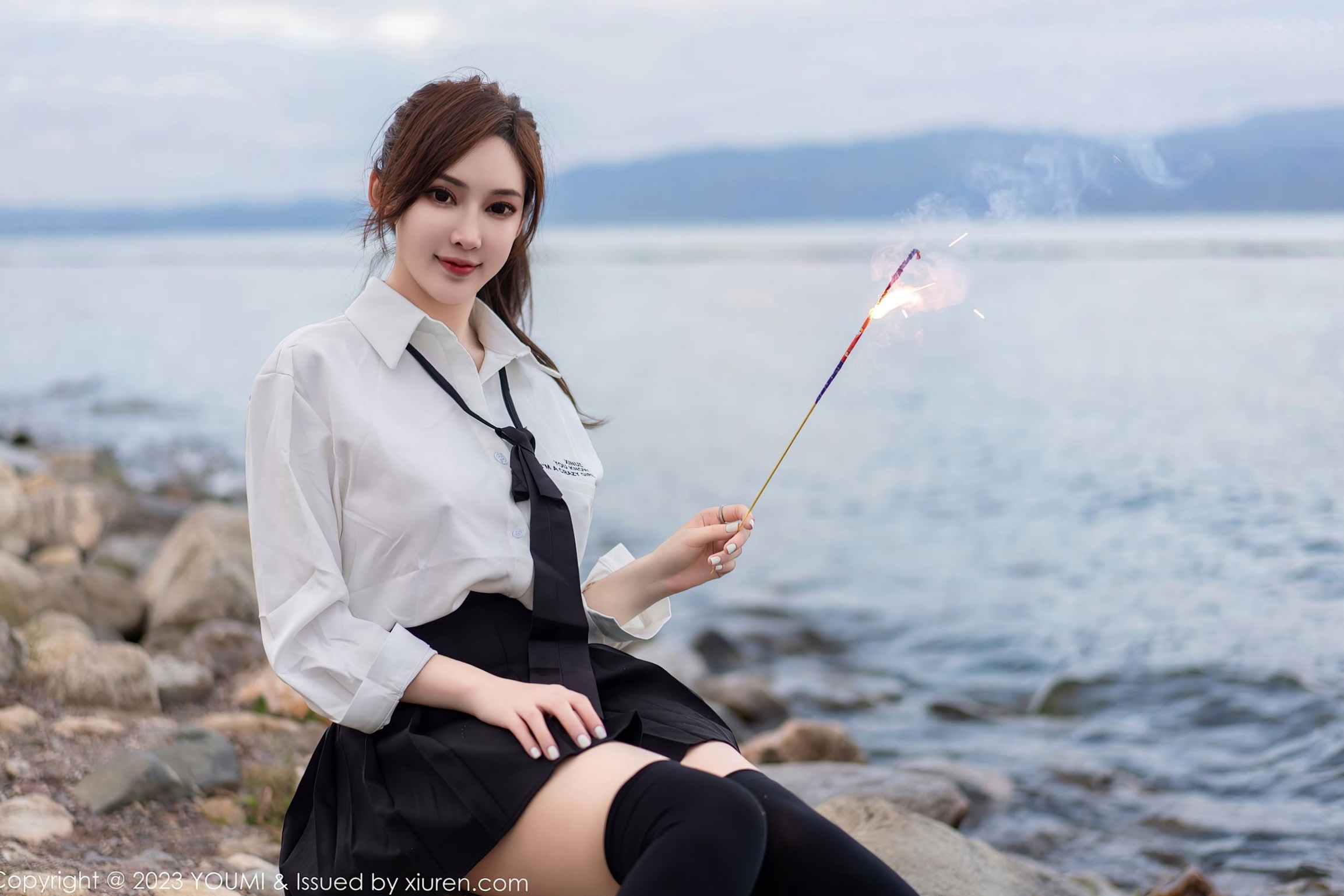 Gallery - YouMi尤蜜荟 - Chiness Model -903-周妍希：大理旅拍性感白衬衫黑短裙，制服诱惑与绝美背影勾勒极致曲线，无圣光大尺度私房写真尤蜜荟 - Chiness Model 性感诱惑大尺度私房照 周妍希女神私房照_秀色女神 - image 9