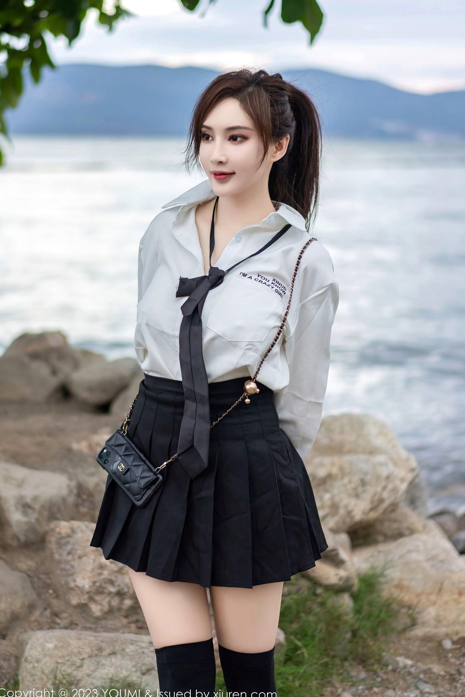 Gallery - YouMi尤蜜荟 - Chiness Model -903-周妍希：大理旅拍性感白衬衫黑短裙，制服诱惑与绝美背影勾勒极致曲线，无圣光大尺度私房写真尤蜜荟 - Chiness Model 性感诱惑大尺度私房照 周妍希女神私房照_秀色女神 - image 27