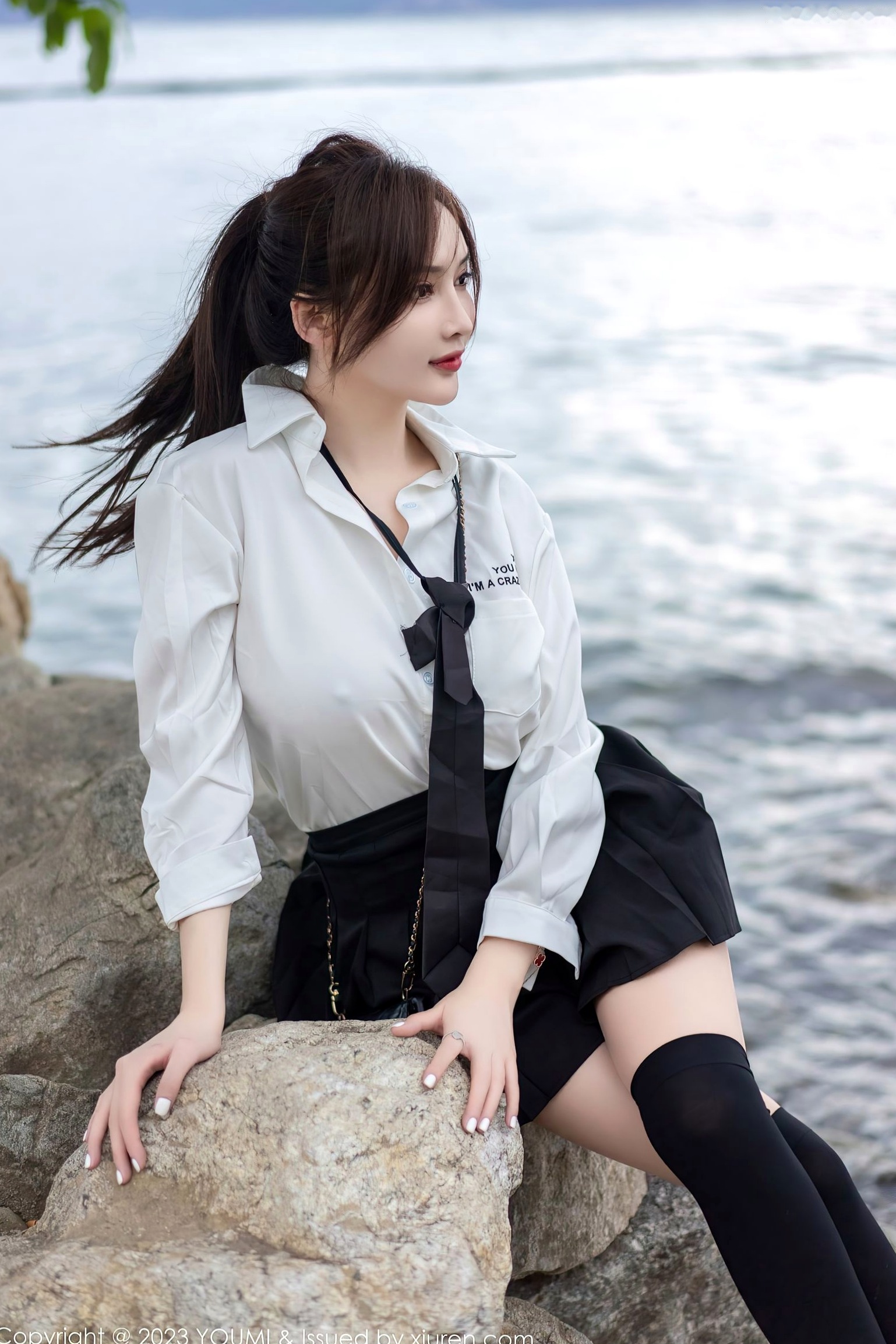 Gallery - YouMi尤蜜荟 - Chiness Model -903-周妍希：大理旅拍性感白衬衫黑短裙，制服诱惑与绝美背影勾勒极致曲线，无圣光大尺度私房写真尤蜜荟 - Chiness Model 性感诱惑大尺度私房照 周妍希女神私房照_秀色女神 - image 31