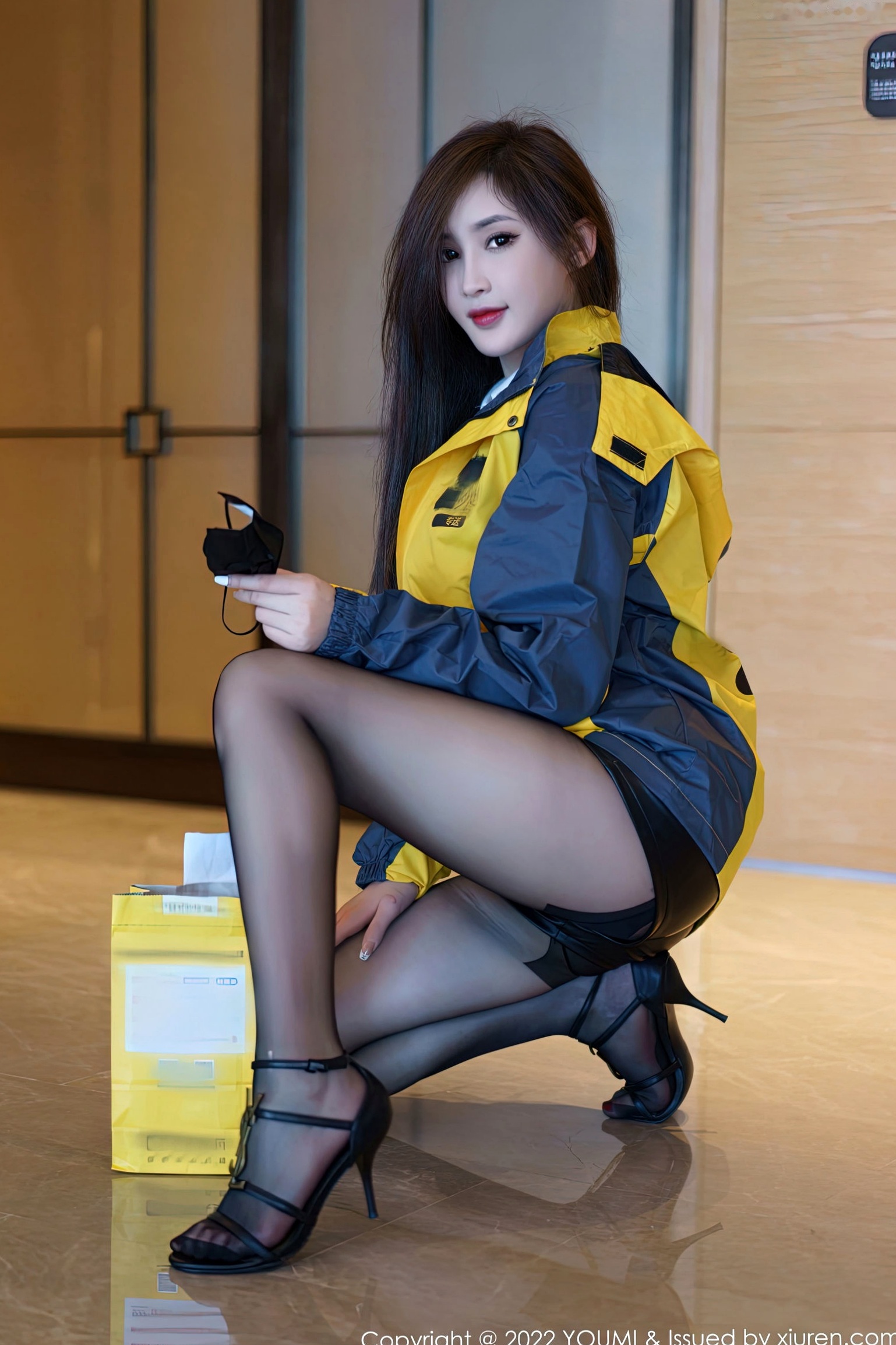 Gallery - YouMi尤蜜荟 - Chiness Model -周妍希：外卖小姐姐角色扮演，白衬衫皮裙私房诱惑，演绎极致性感与多重风情尤蜜荟 - Chiness Model 性感角色扮演私房照诱惑 周妍希女神私房照_秀色女神 - image 6