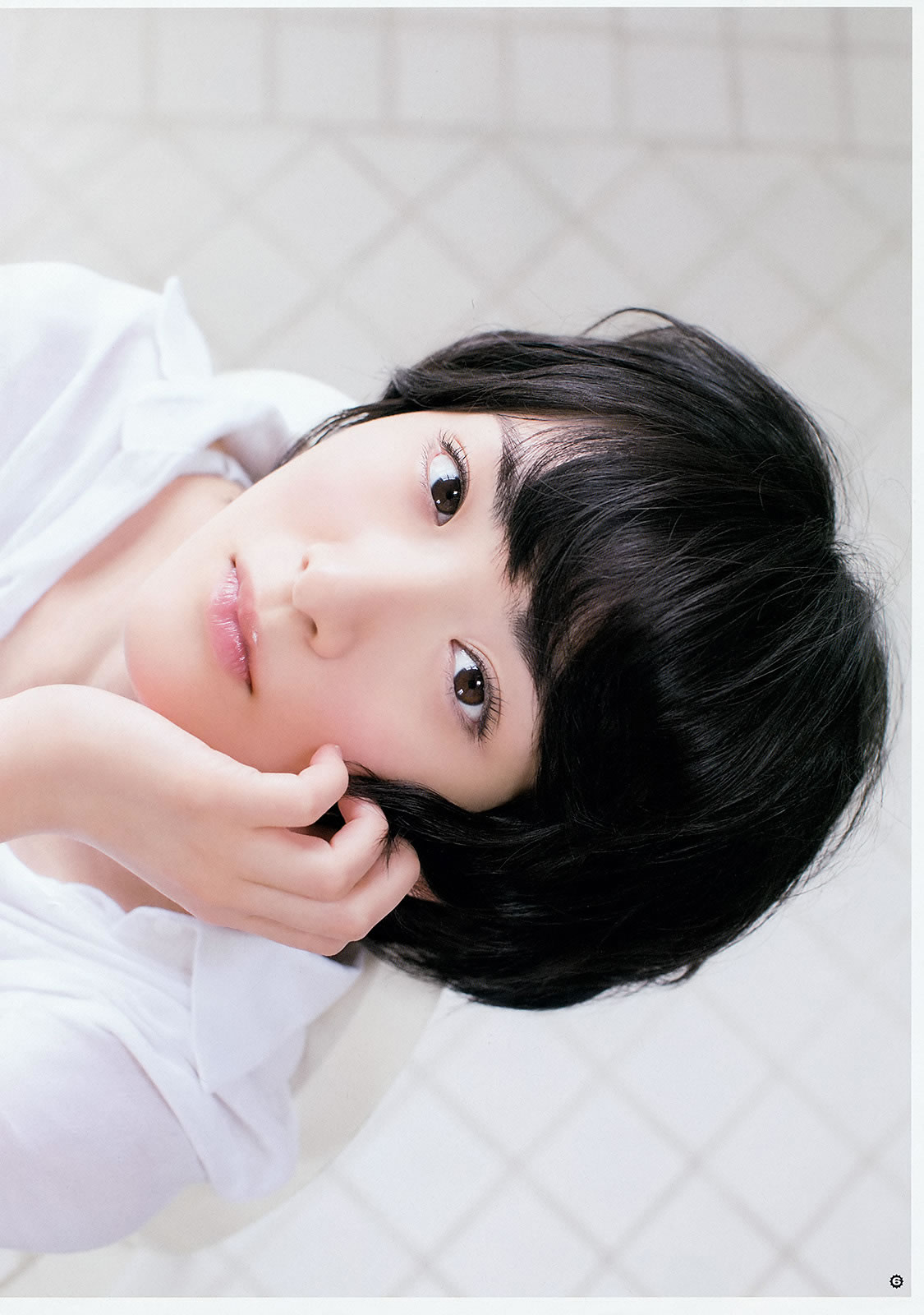 [Young Gangan]高清写真图2015 No.12-13 兒玉遙 武田紗季 生駒里奈 御伽ねこむ 井上小百合