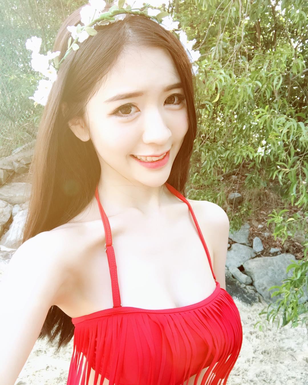 比基尼不要停！清新正妹「Chong Anqi」高颜值看不腻