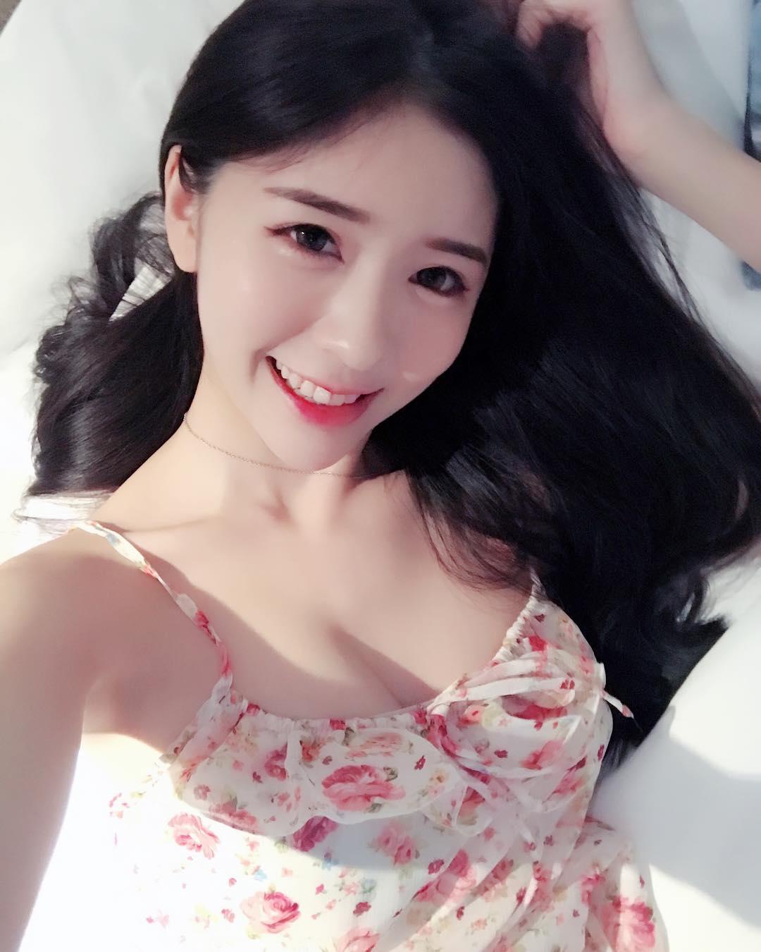 比基尼不要停！清新正妹「Chong Anqi」高颜值看不腻
