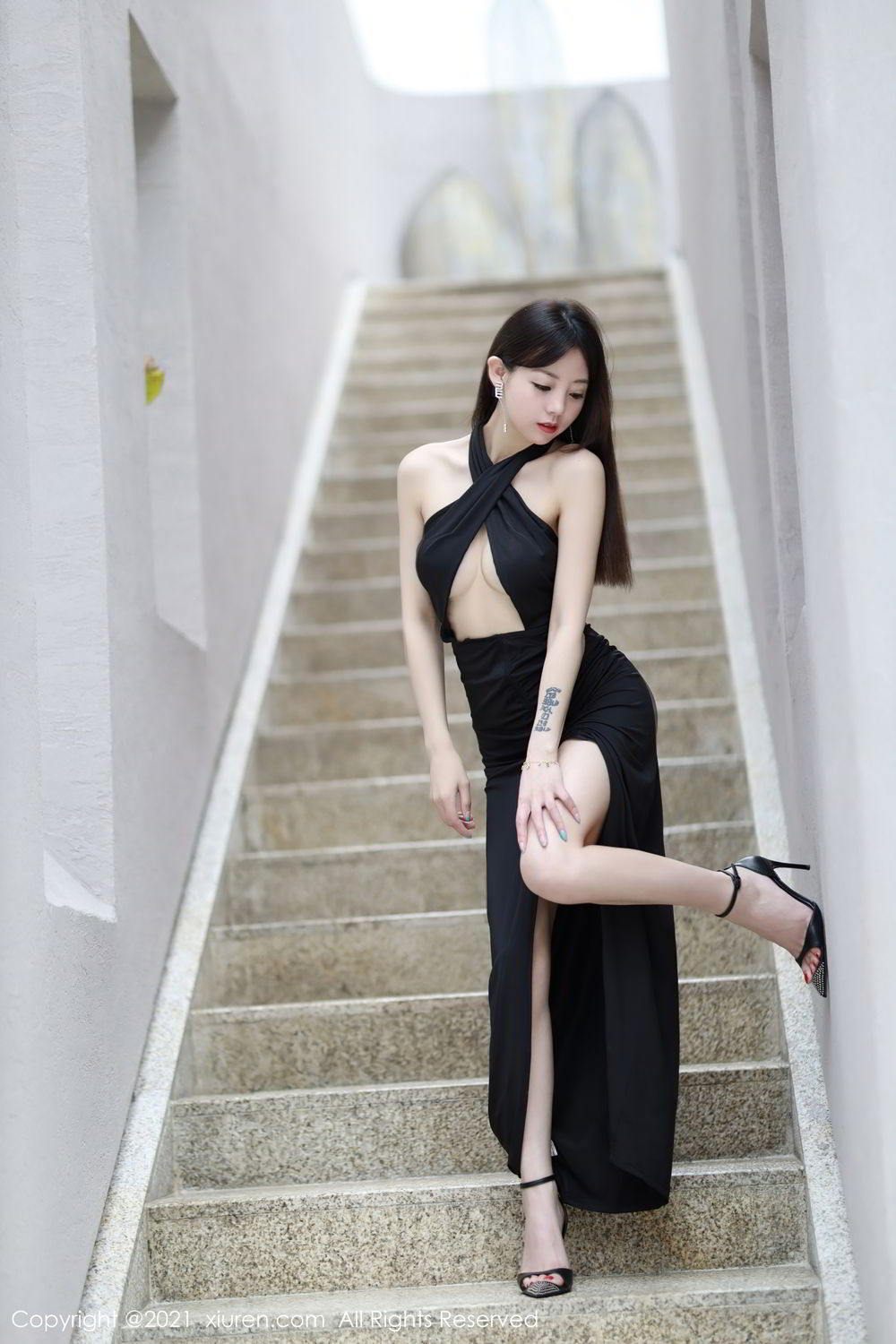 [XiuRen]高清写真图 2021.06.01 VOL.3487 佘贝拉bella