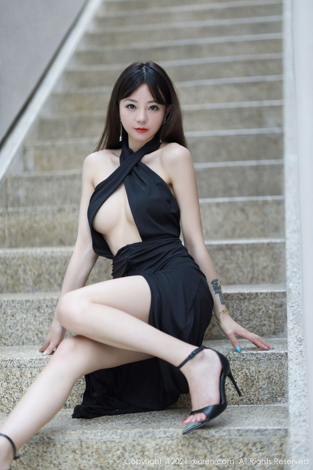 [XiuRen]高清写真图 2021.06.01 VOL.3487 佘贝拉bella