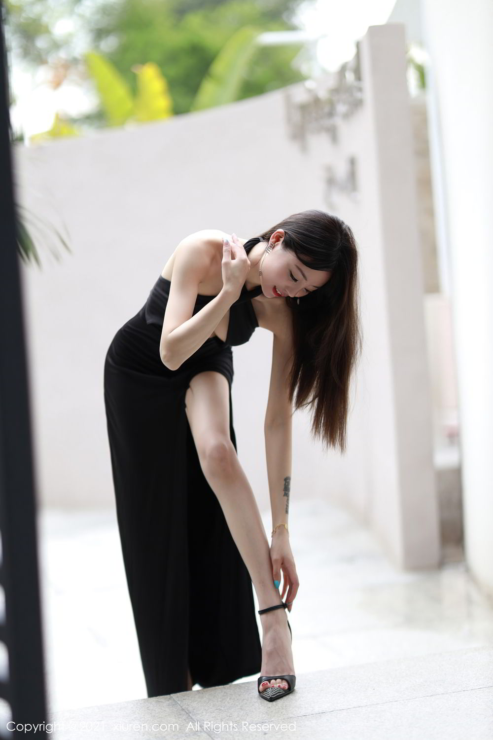 [XiuRen]高清写真图 2021.06.01 VOL.3487 佘贝拉bella