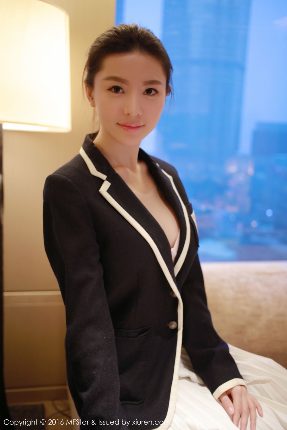 慕羽茜 [MFStar模范学院]高清写真图2016.10.28 VOL.076