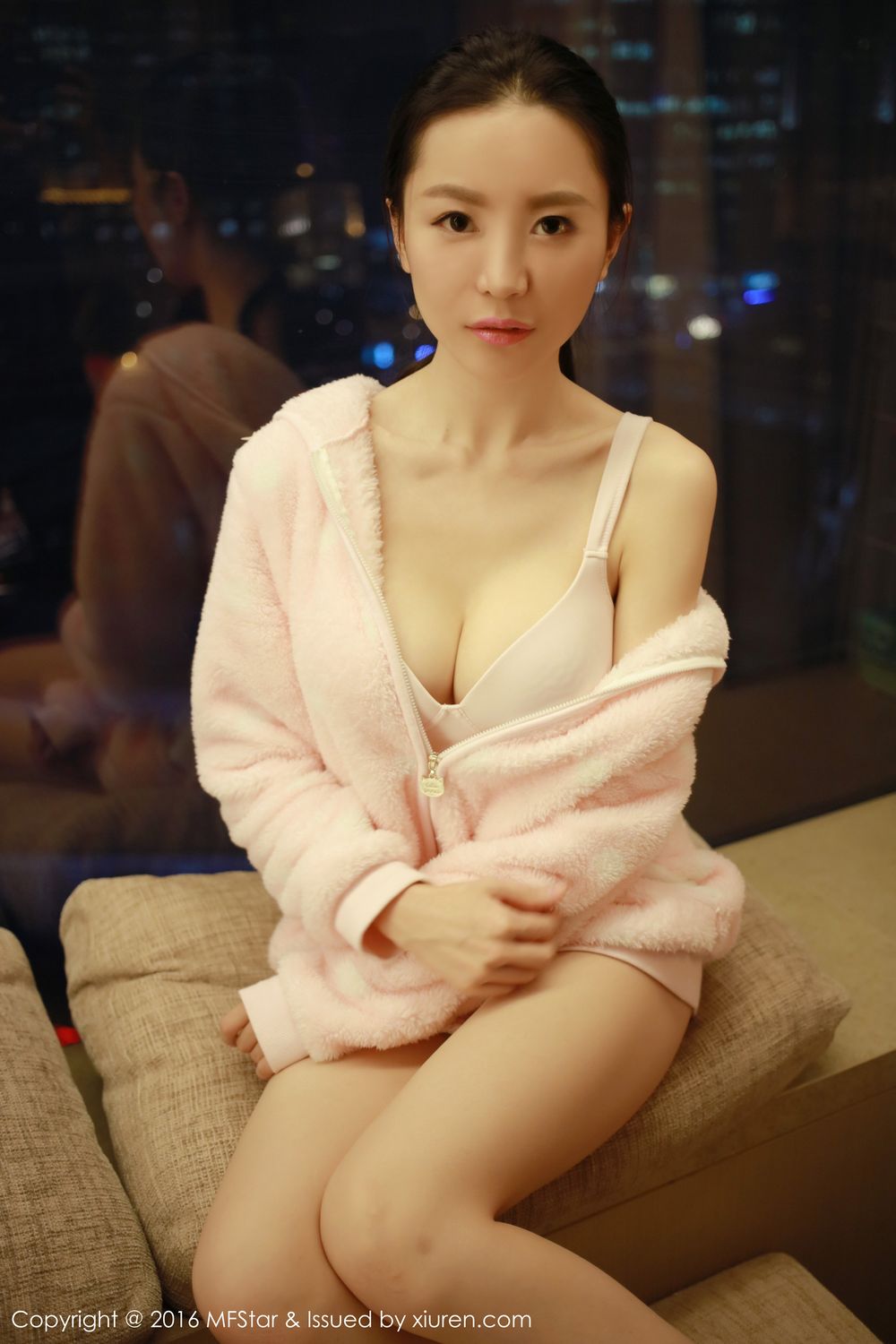 慕羽茜 [MFStar模范学院]高清写真图2016.10.28 VOL.076