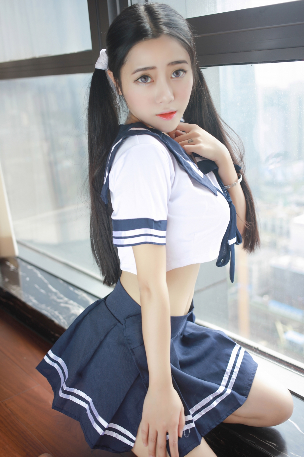 兜豆靓Youlina [MFStar模范学院]高清写真图2015.10.25 VOL.032
